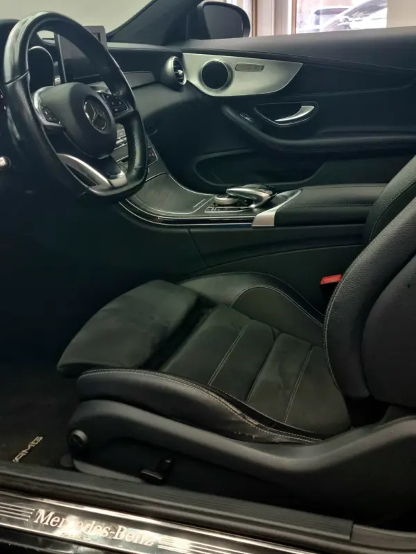 Mercedes-Benz C 220 Coupé AMG 22