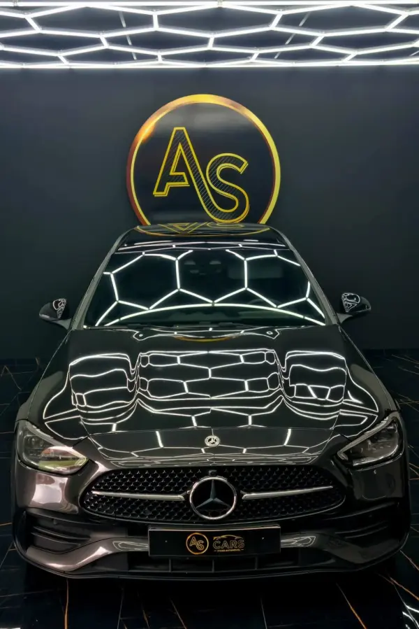 Mercedes-Benz C 300 e AMG Pack Night 46