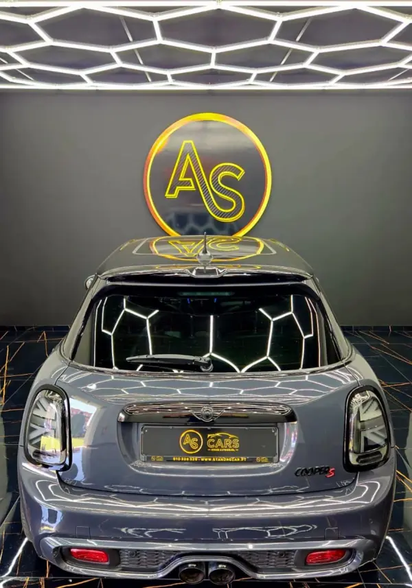 MINI 5 Portas Cooper S Aut. 9