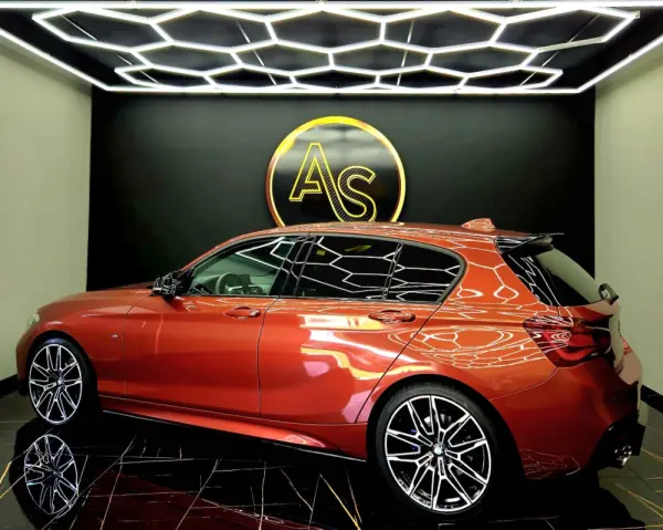 BMW 120 d Pack M Performance 6