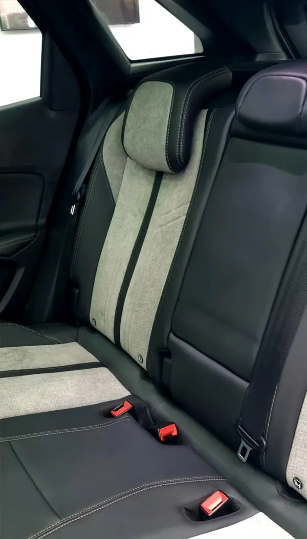 Peugeot 3008 GT Hybrid Plug-in 25