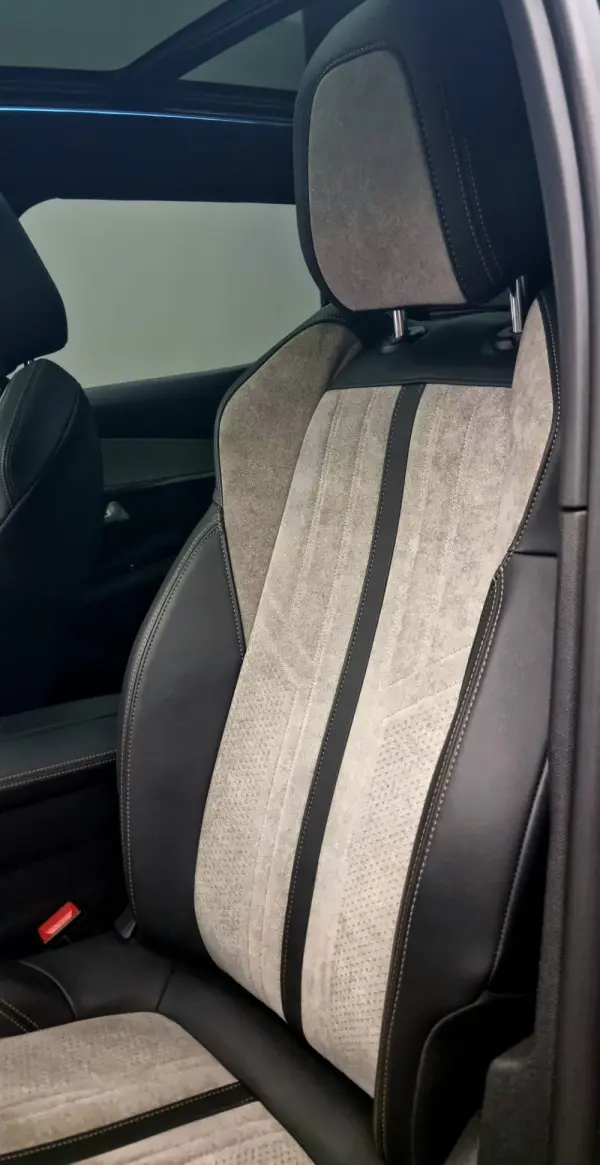 Peugeot 3008 GT Hybrid Plug-in 6