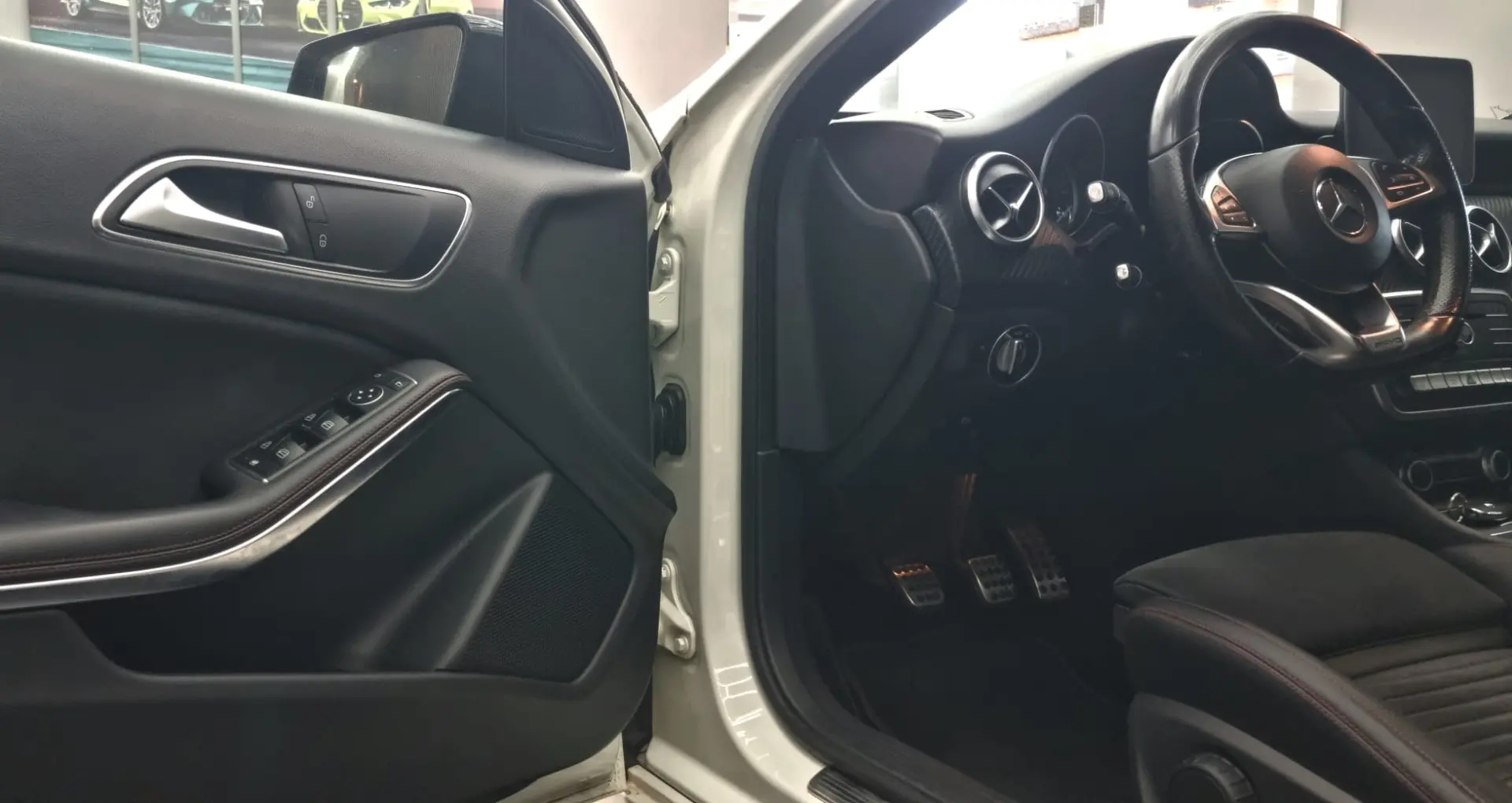 Mercedes-Benz A 180 CDI AMG 21