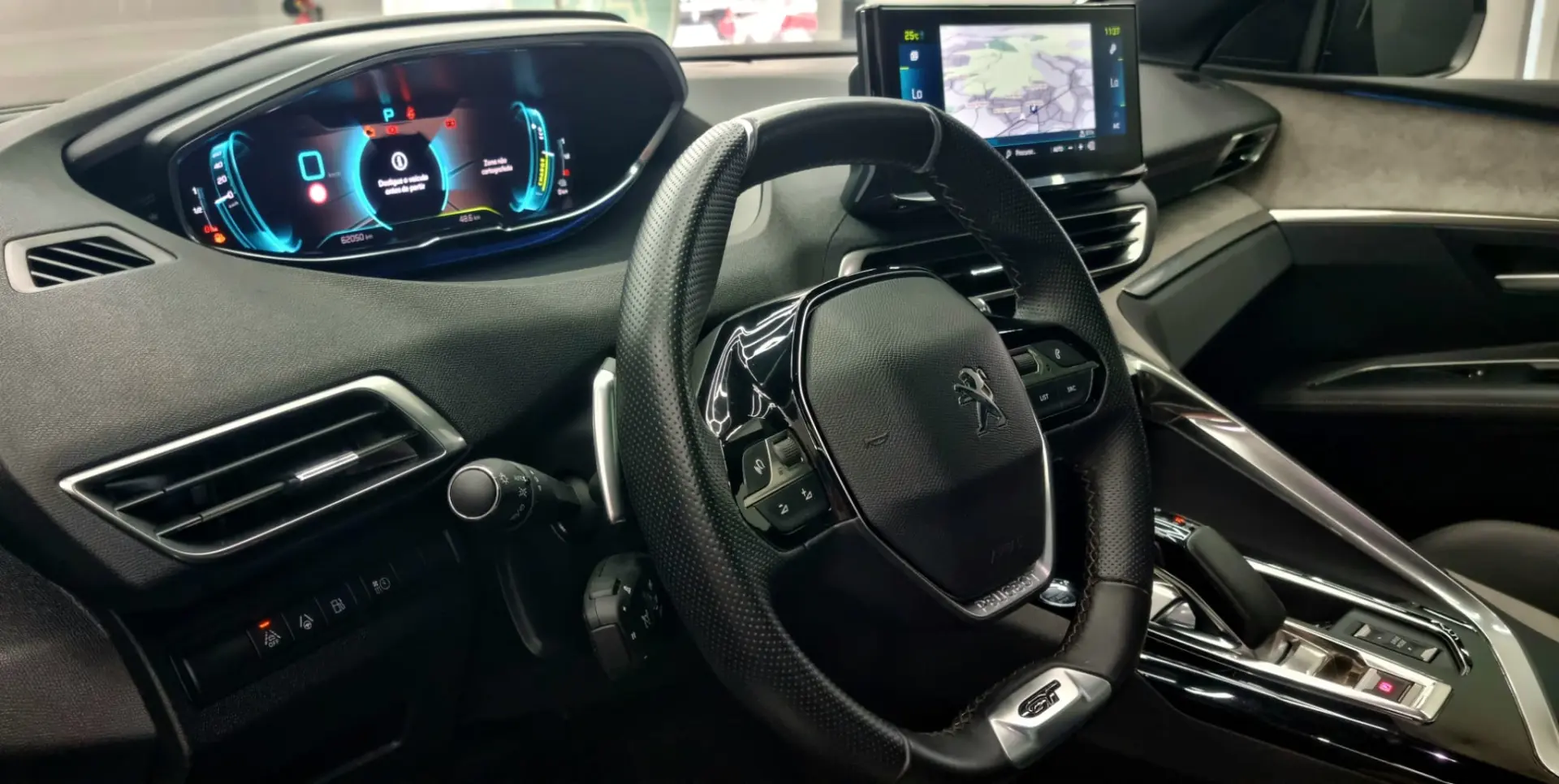 Peugeot 3008 GT Hybrid Plug-in 16