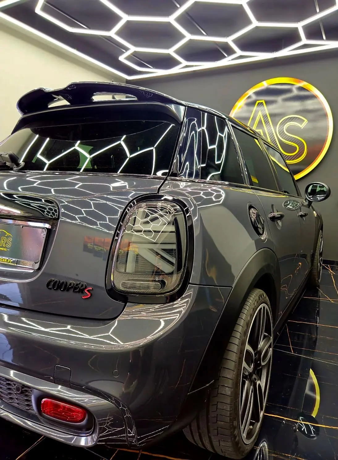 MINI 5 Portas Cooper S Aut. 35