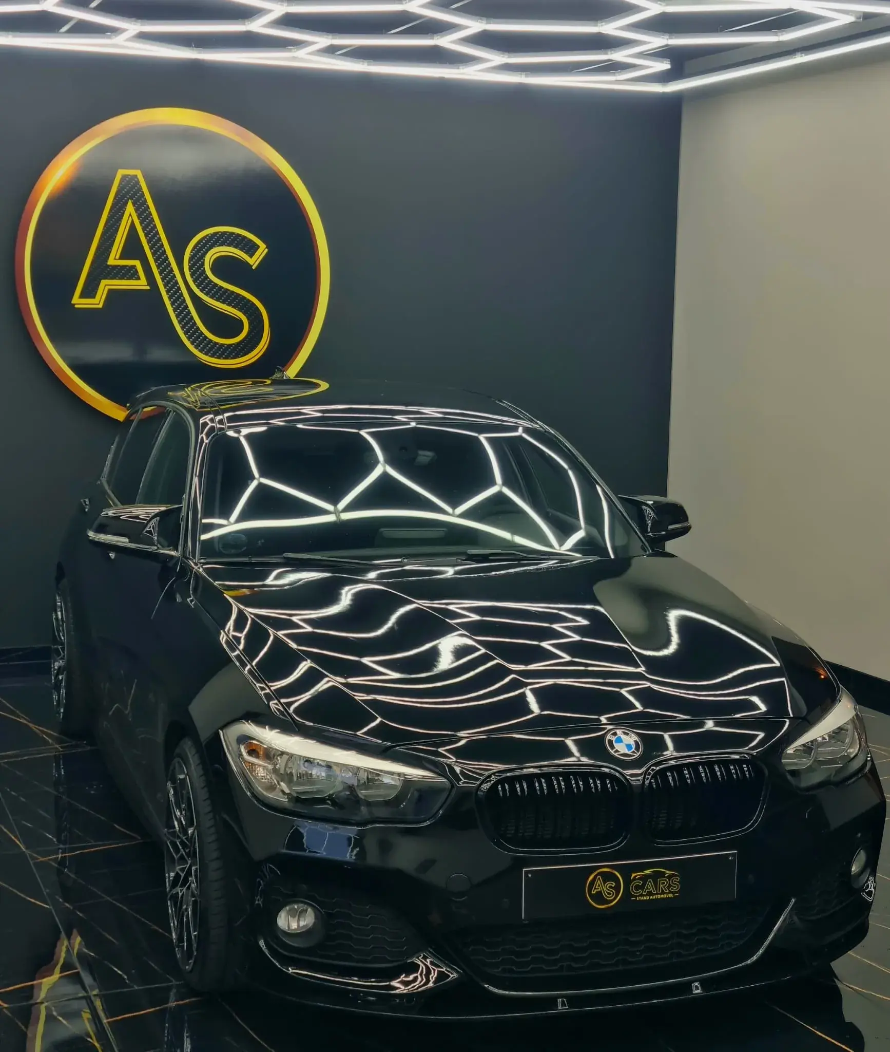 BMW 120 d Pack M Performance 5