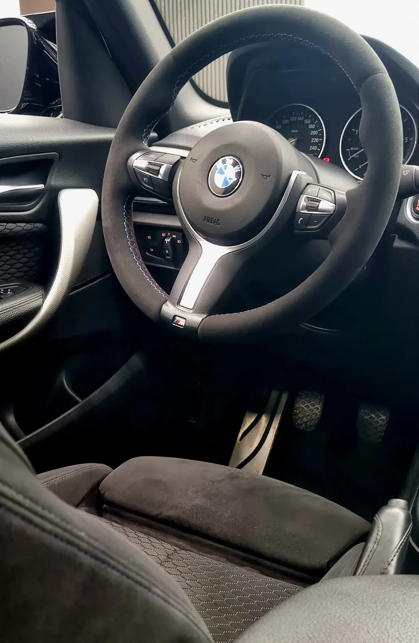 BMW 120 d Pack M Performance 14