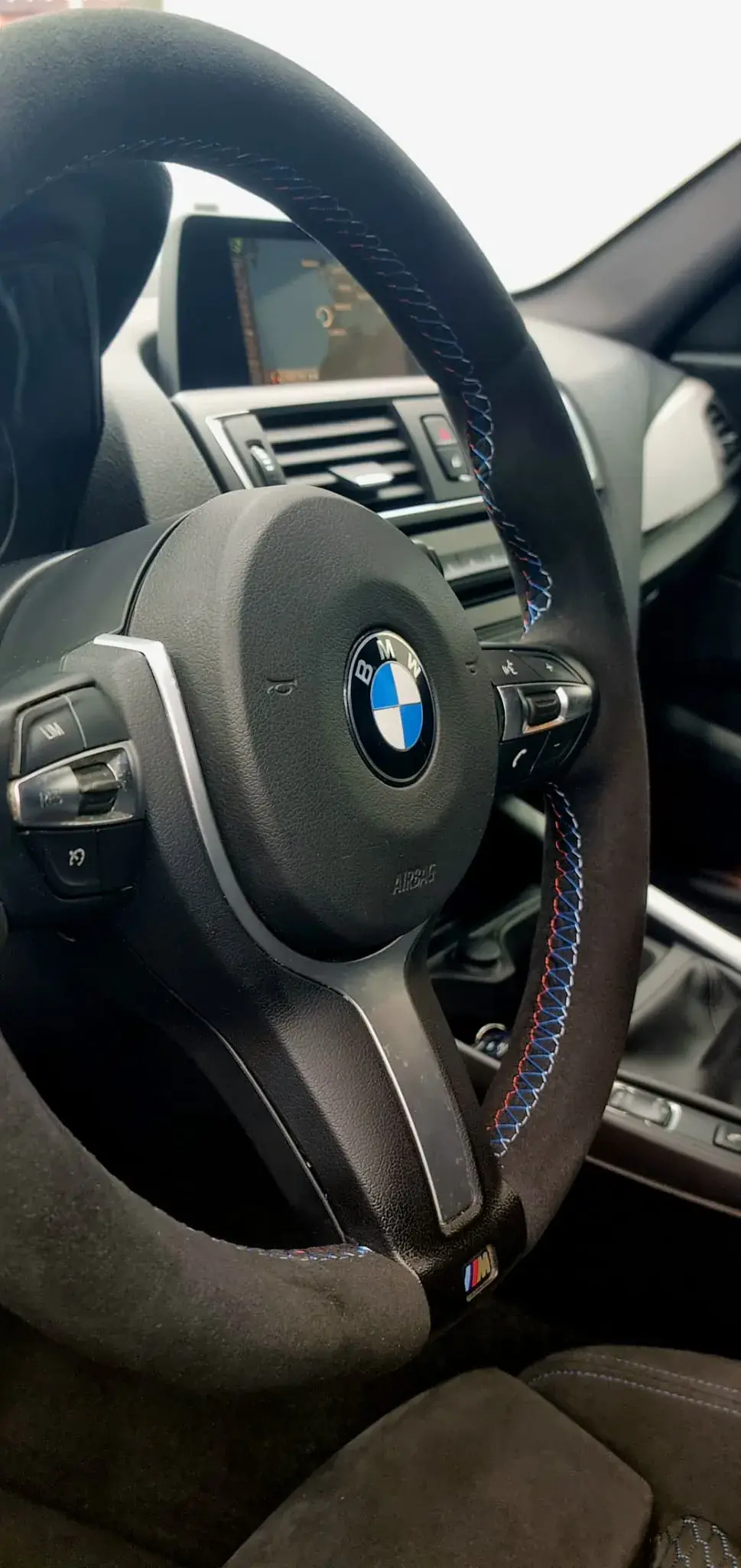 BMW 120 d Pack M Performance 29