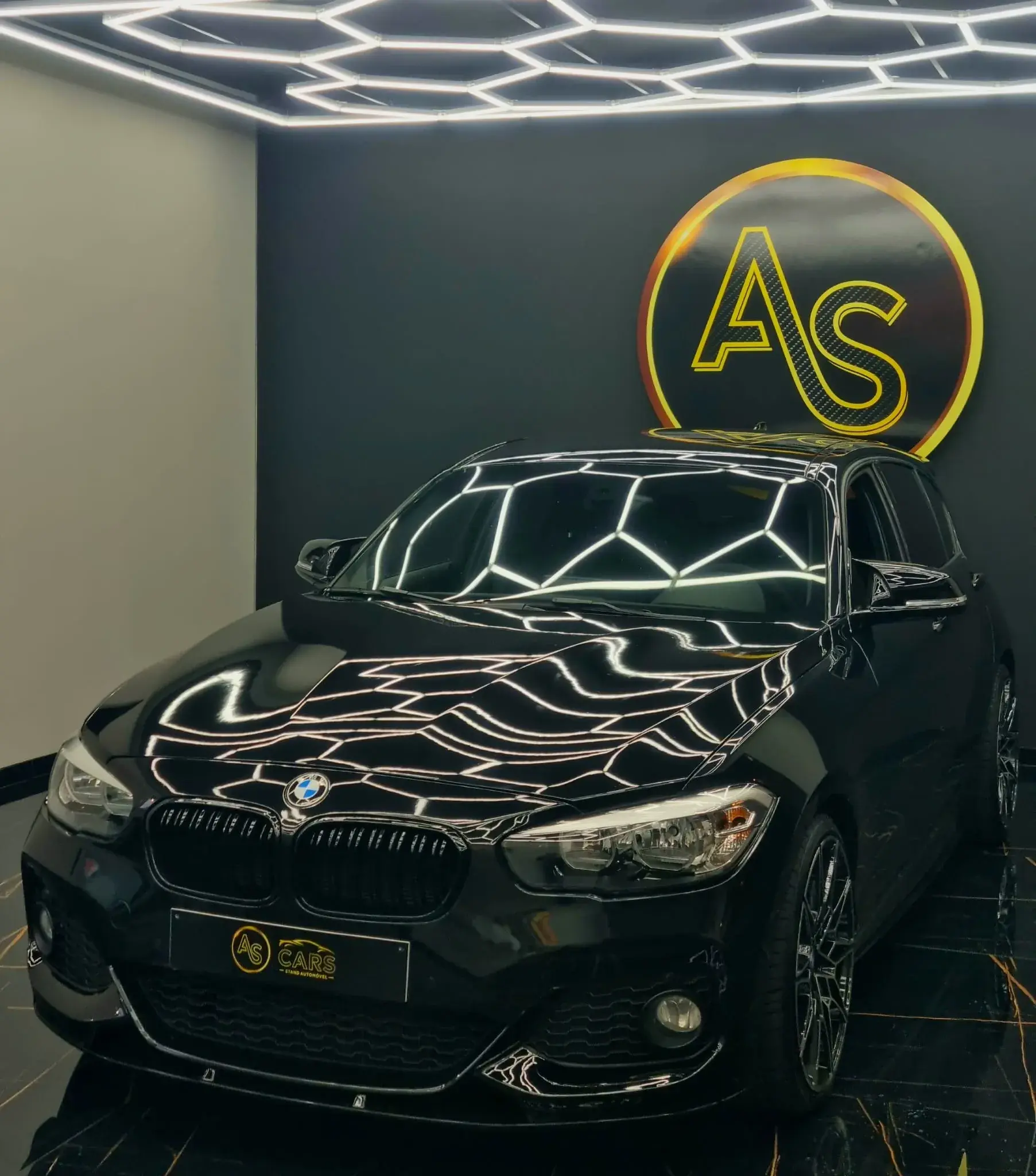 BMW 120 d Pack M Performance 33