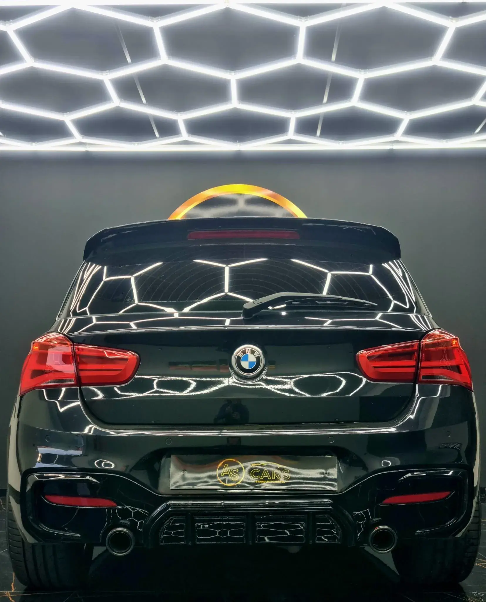 BMW 120 d Pack M Performance 42