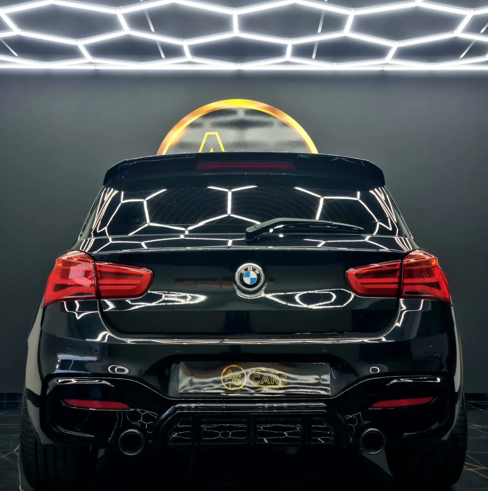 BMW 120 d Pack M Performance 46