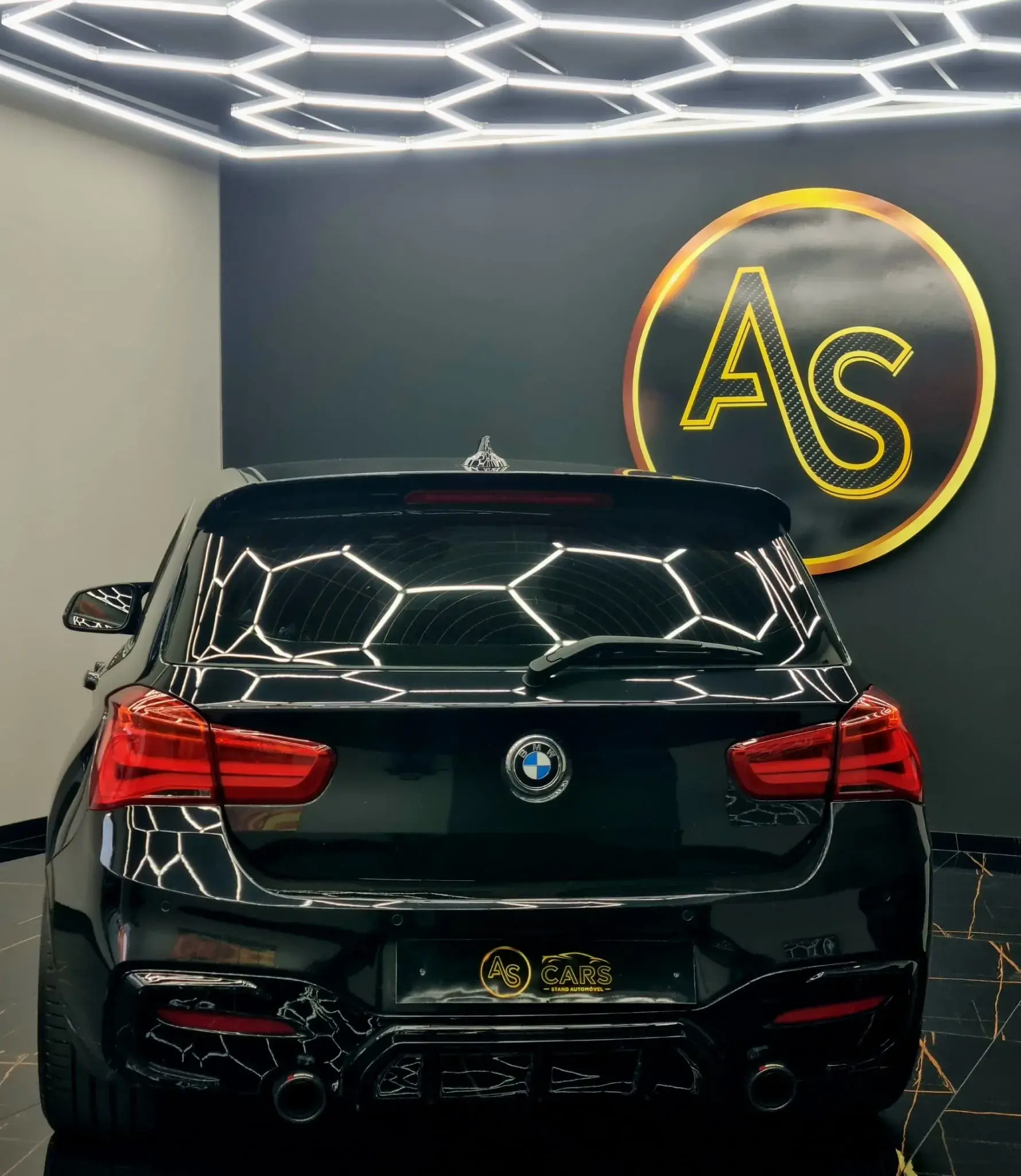 BMW 120 d Pack M Performance 58