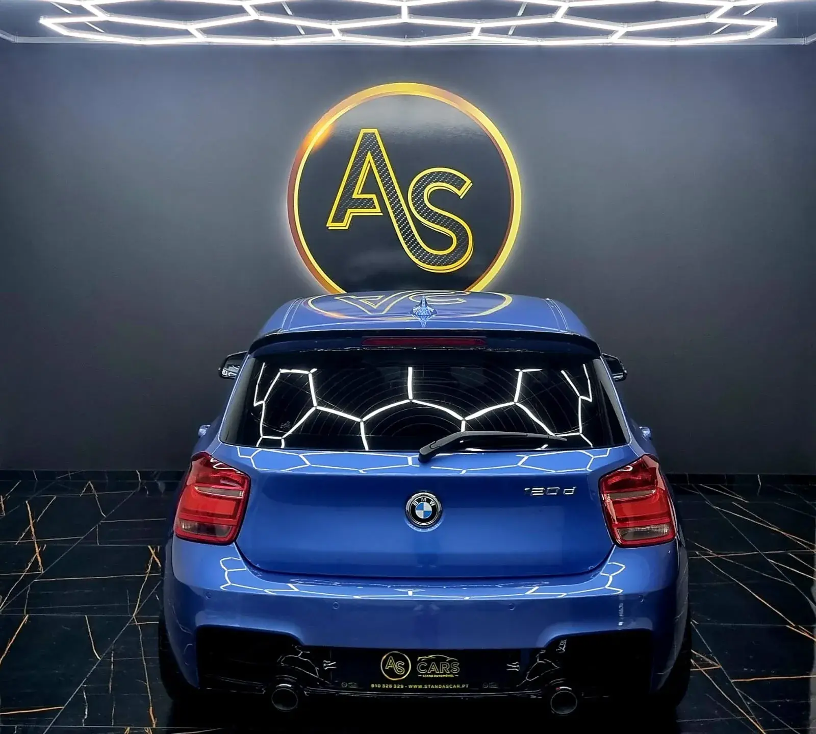 BMW 120 d Pack M Auto 2