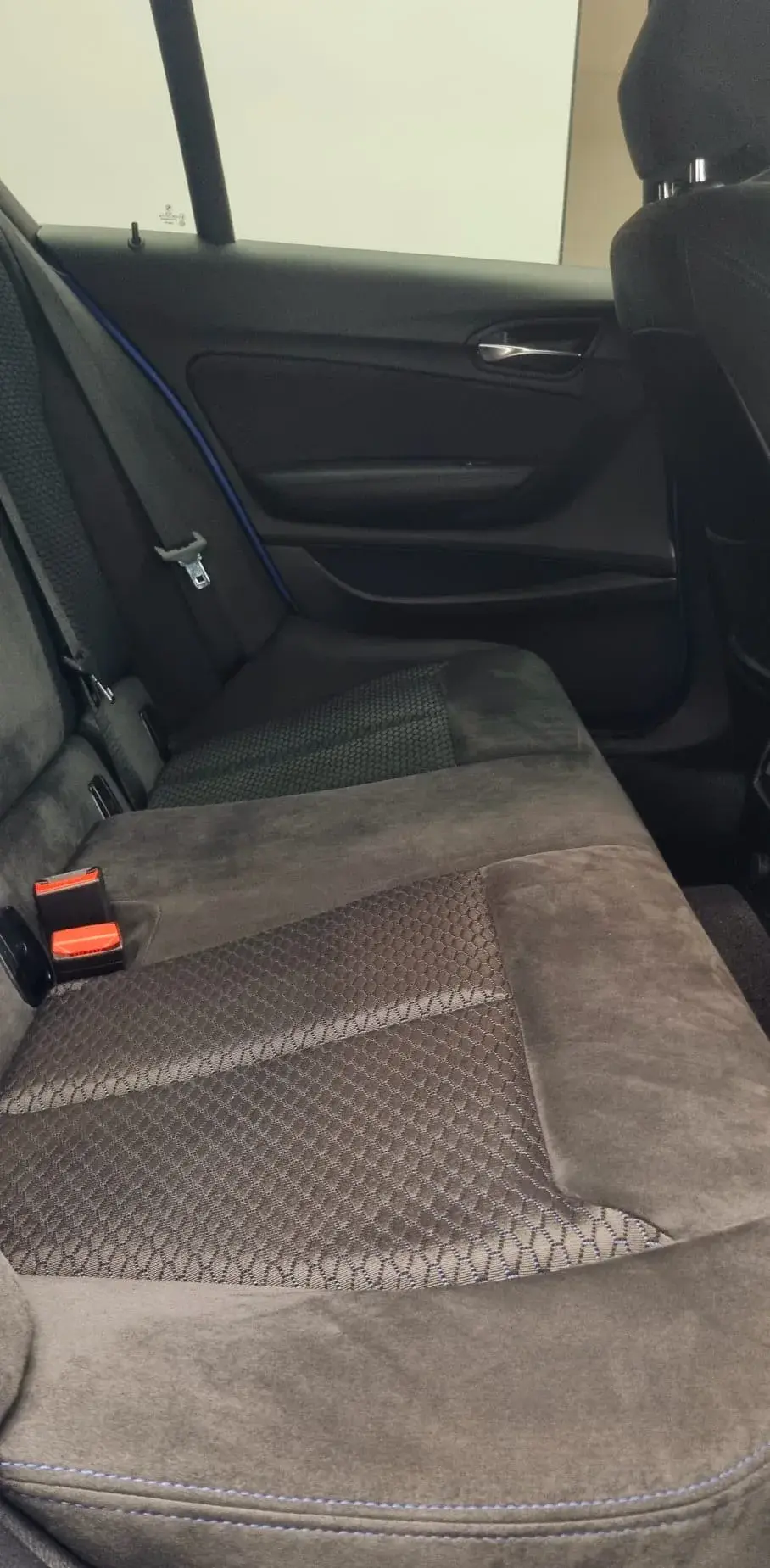 BMW 120 d Pack M Auto 15