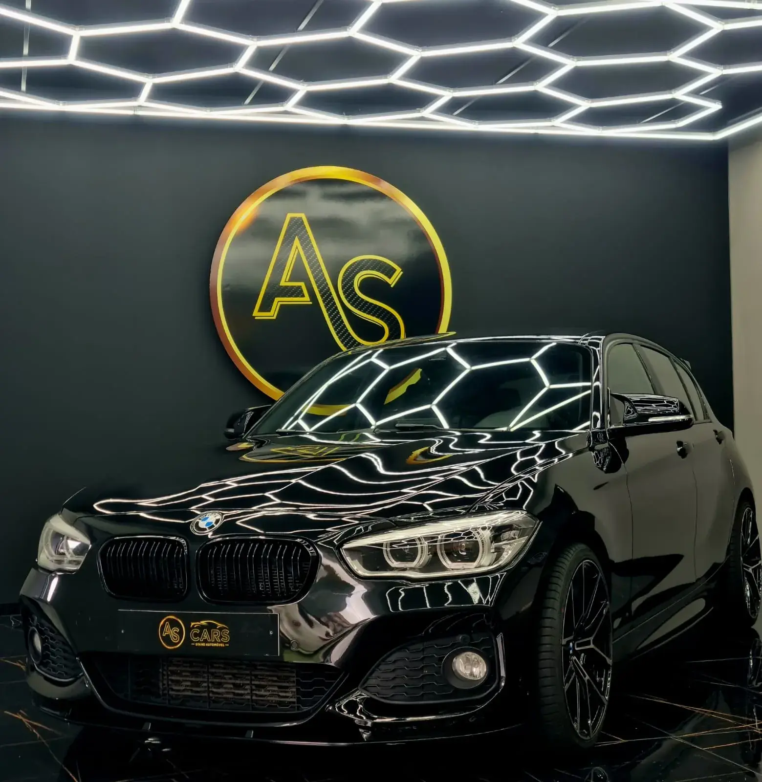 BMW 120 d Pack M Performance 2