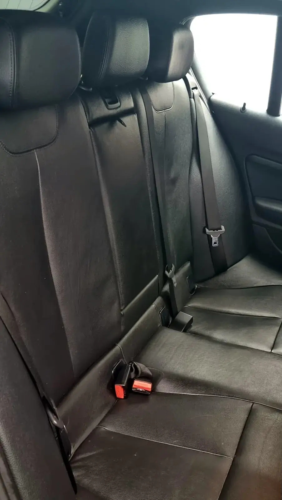 BMW 120 d Pack M Performance 7