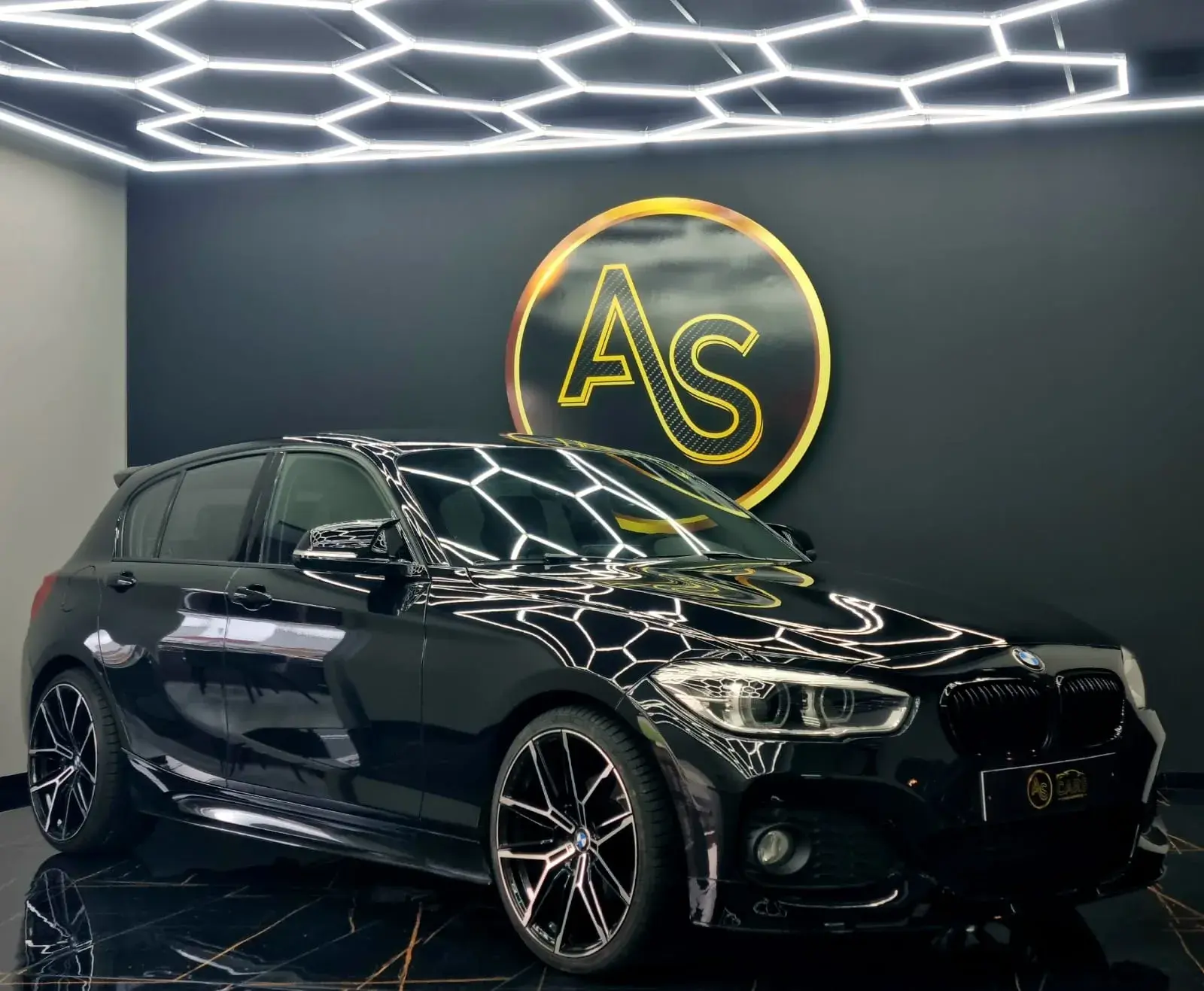 BMW 120 d Pack M Performance 28