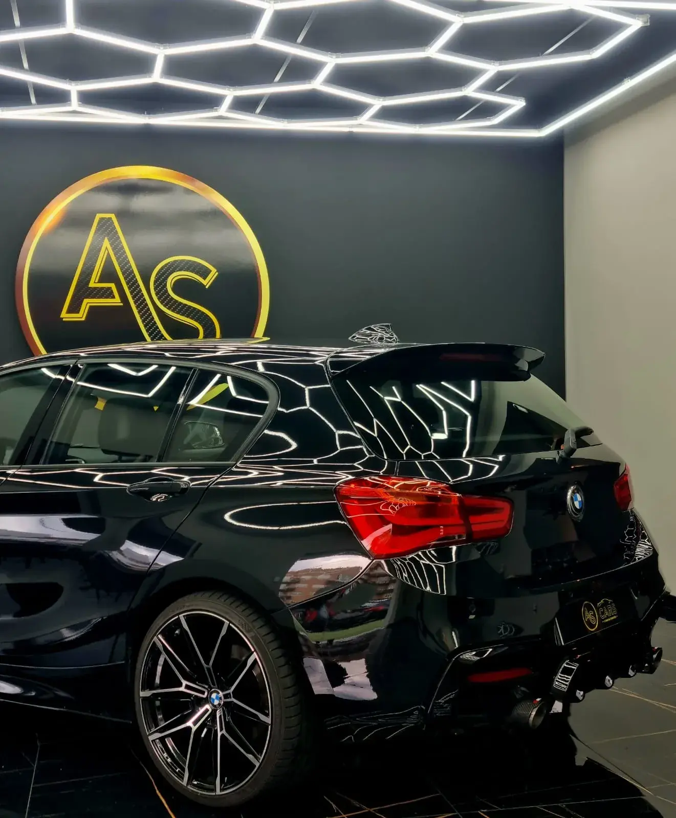 BMW 120 d Pack M Performance 49