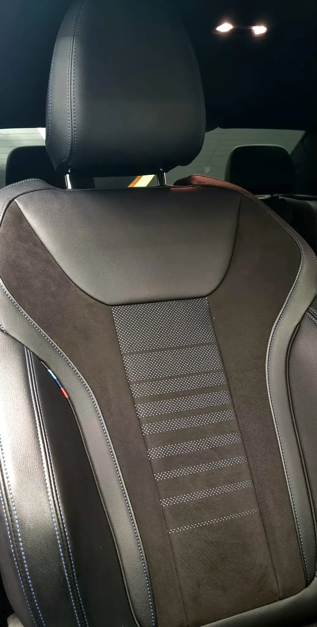 BMW 220 i Pack Desportivo M Pro 37