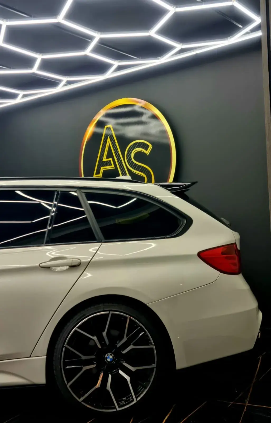 BMW 320 d Pack M Performance 34