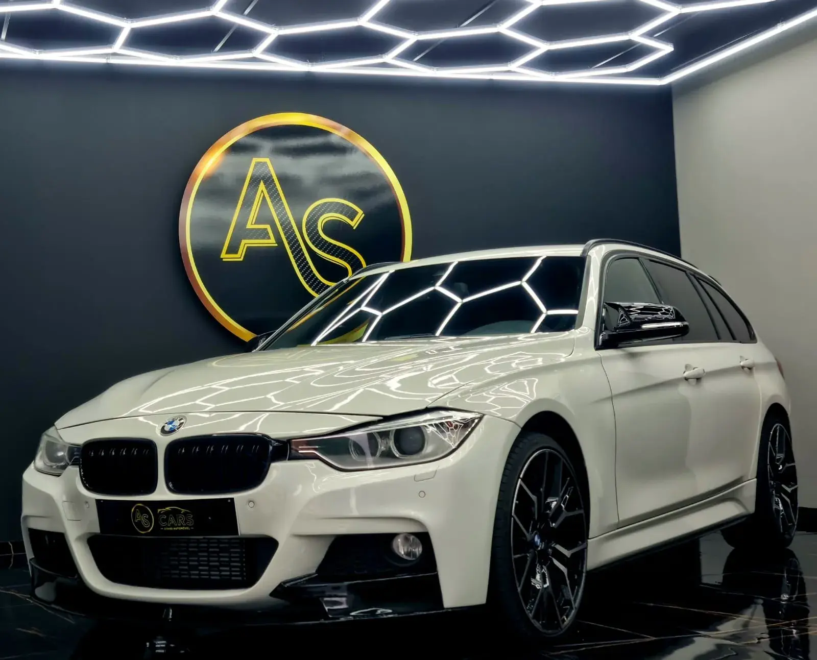 BMW 320 d Pack M Performance 35