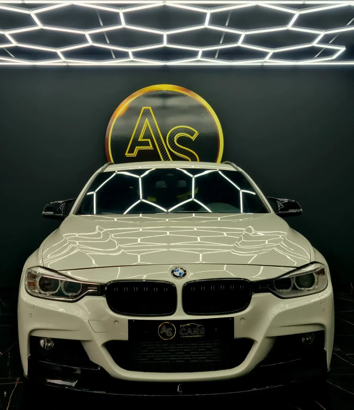 BMW 320 d Pack M Performance 43