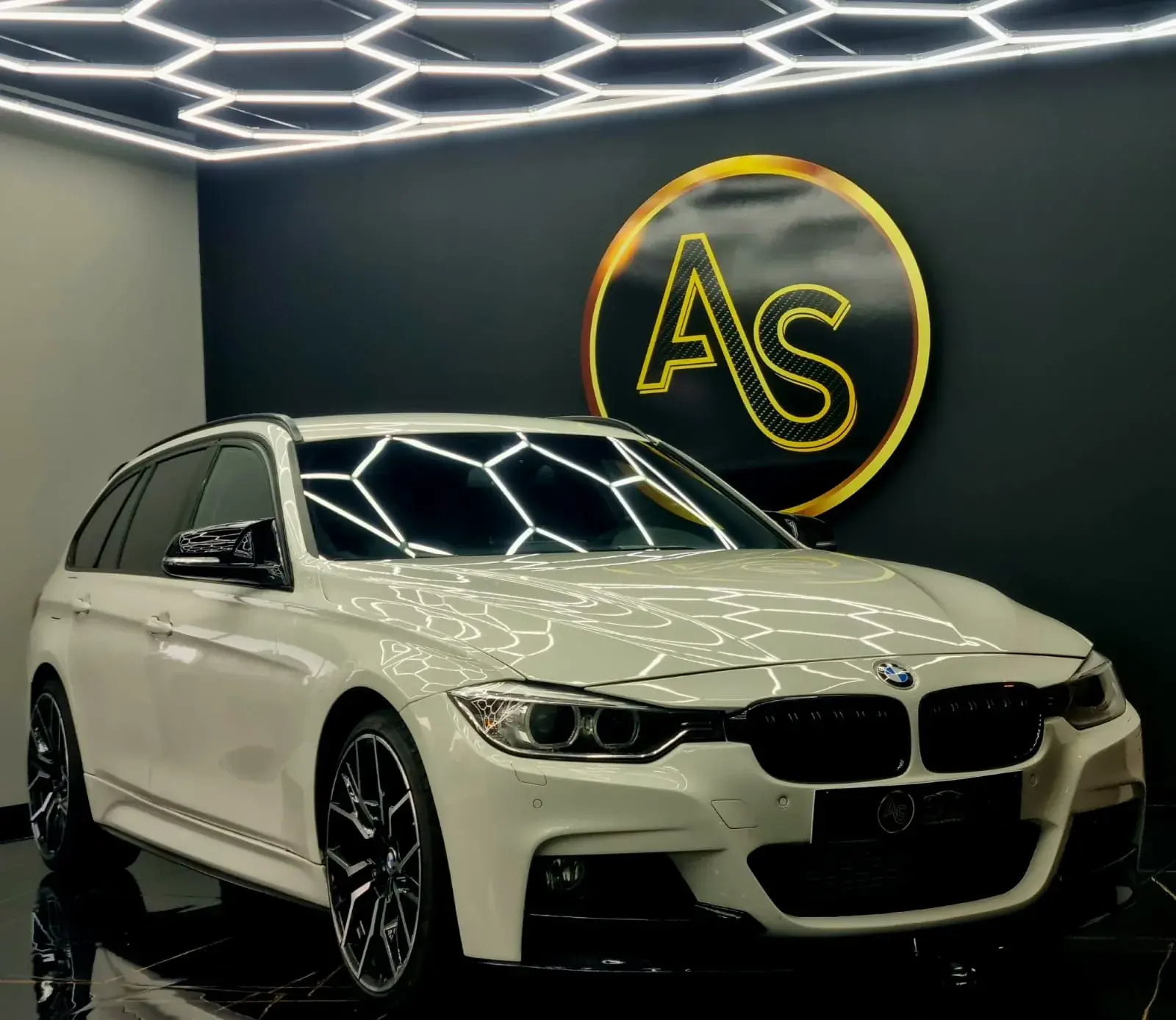 BMW 320 d Pack M Performance 44