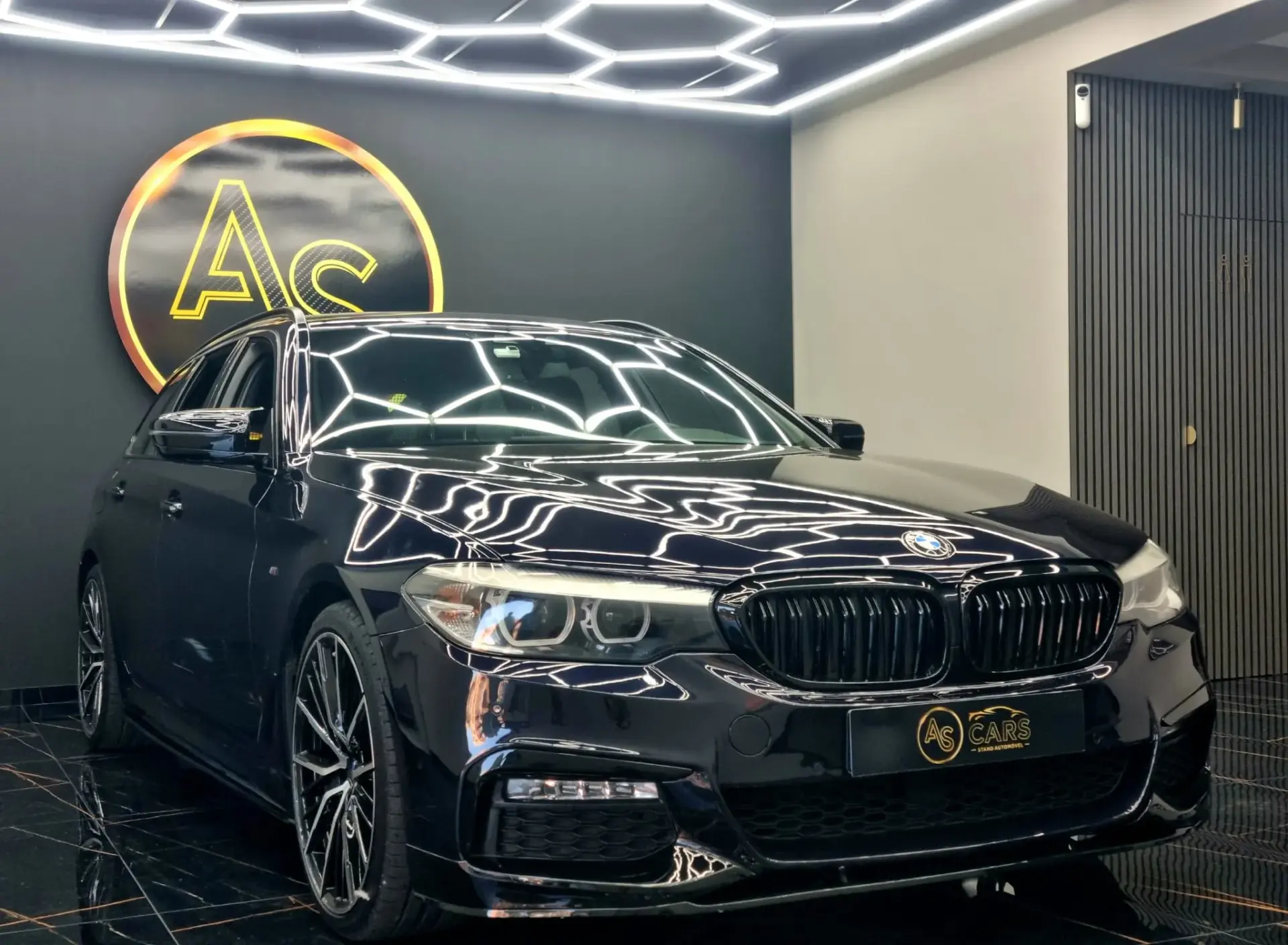 BMW 520 d Pack Desportivo M Performance 36