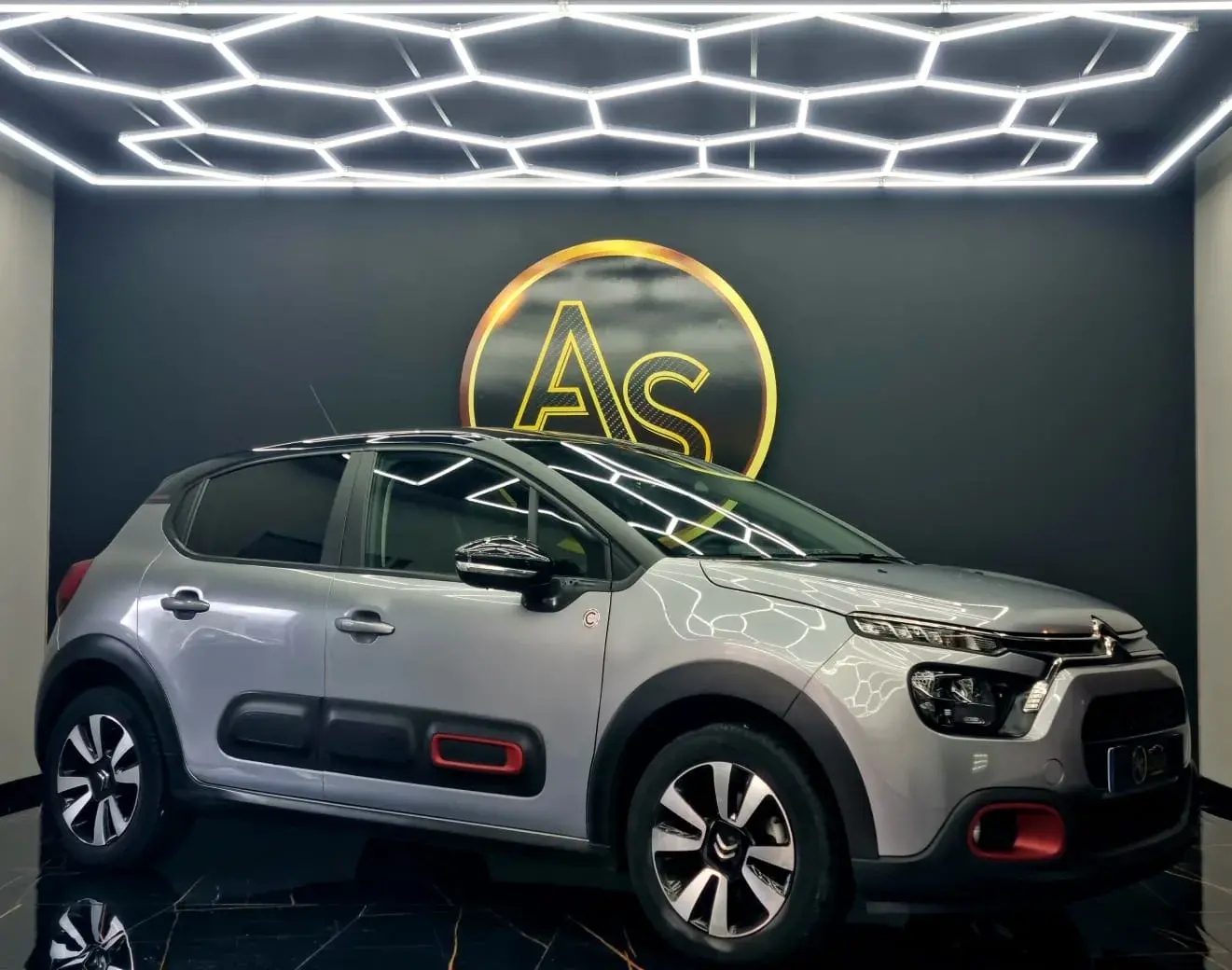 Citroën C3 1.2 PureTech C-Series 27