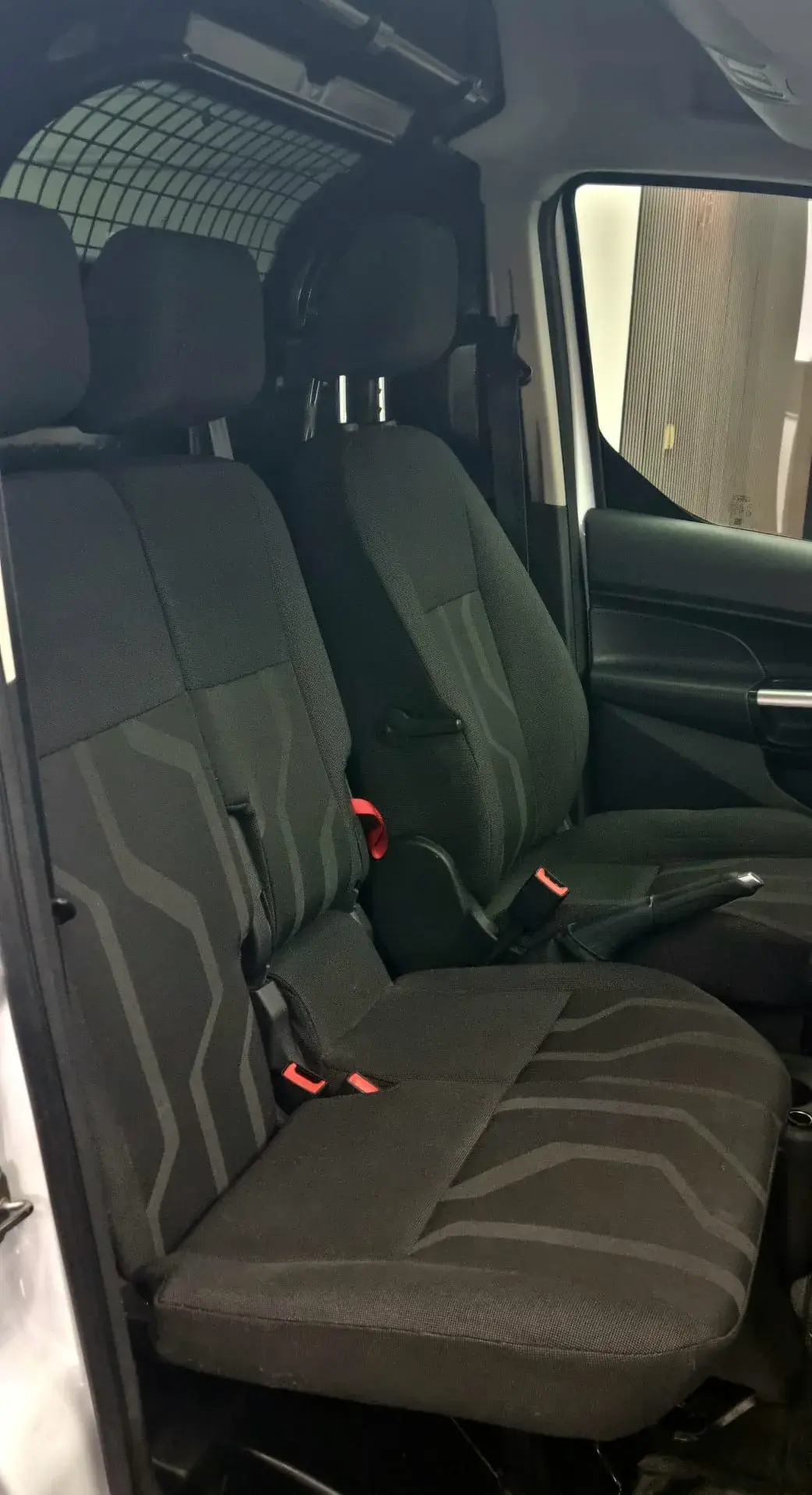 Ford Transit Connect 1.6 TDCi 210 L2 Ambiente 14