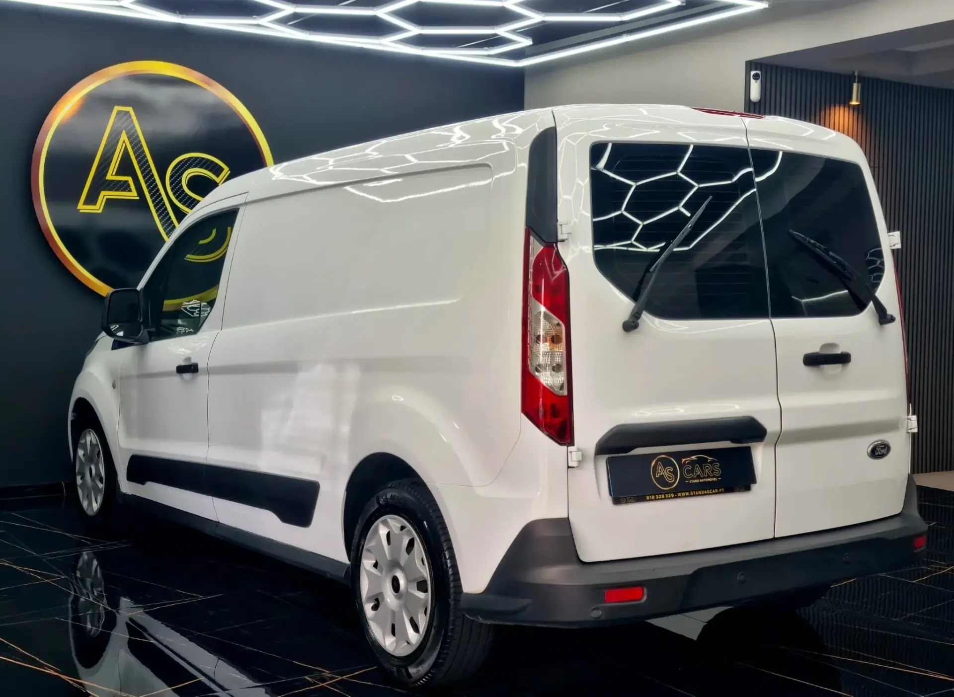 Ford Transit Connect 1.6 TDCi 210 L2 Ambiente 26