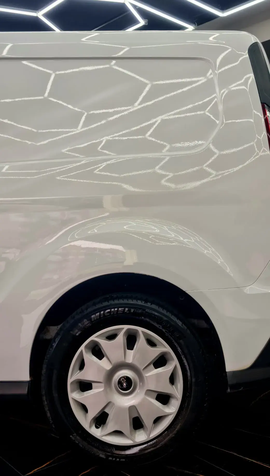 Ford Transit Connect 1.6 TDCi 210 L2 Ambiente 28