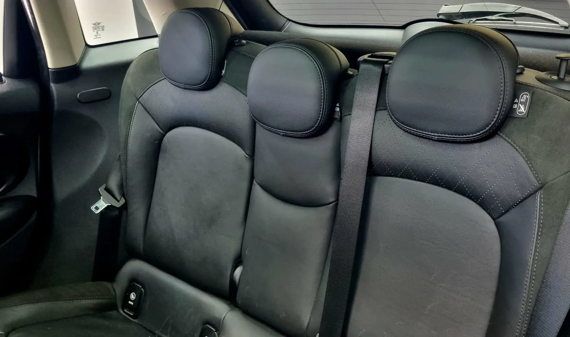 MINI 5 Portas Cooper S Auto 2