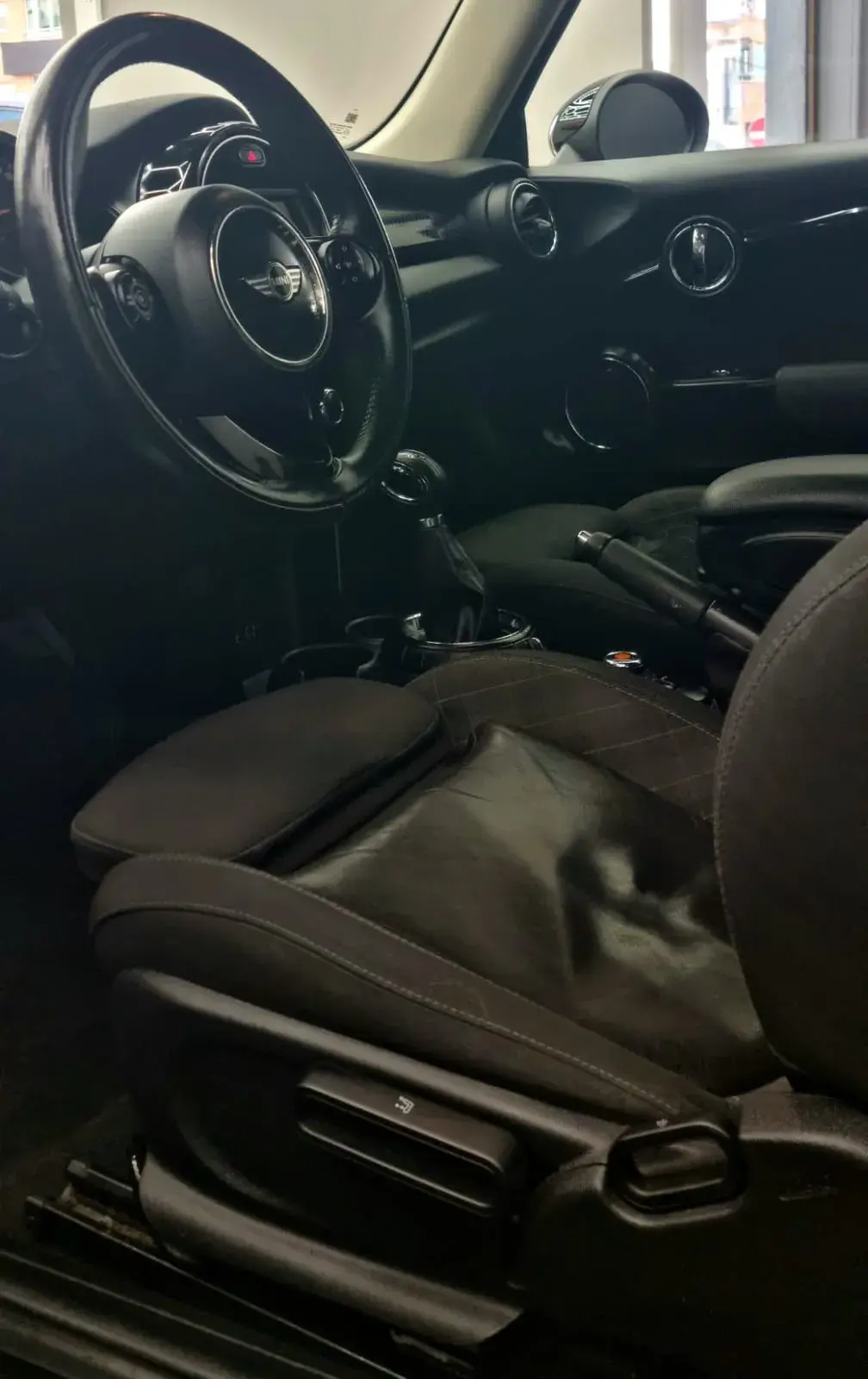 MINI 3 Portas Cooper S Auto 20