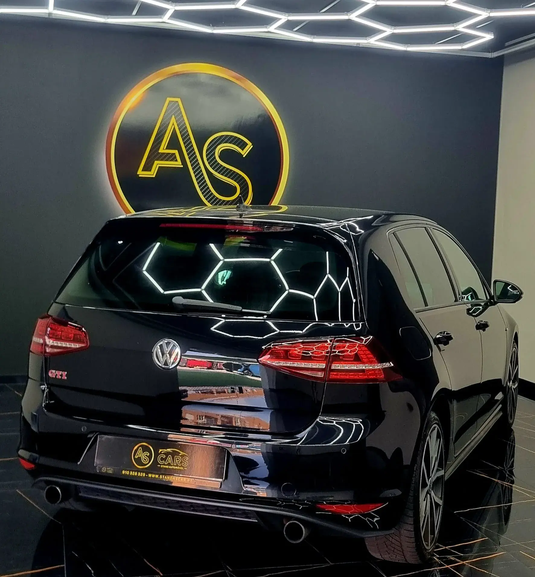 Volkswagen Golf 2.0 TSi GTi DSG Performance 13