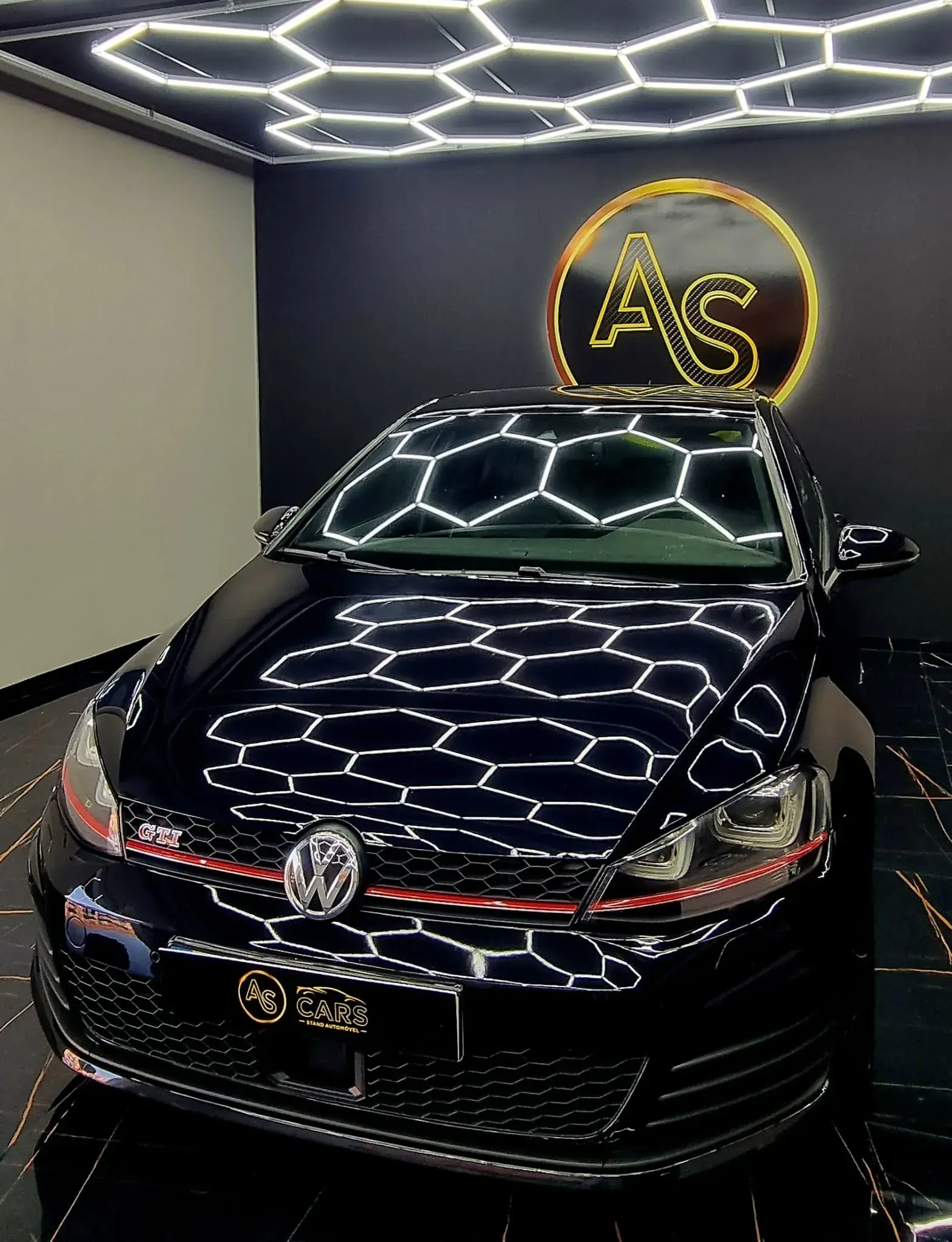 Volkswagen Golf 2.0 TSi GTi DSG Performance 19