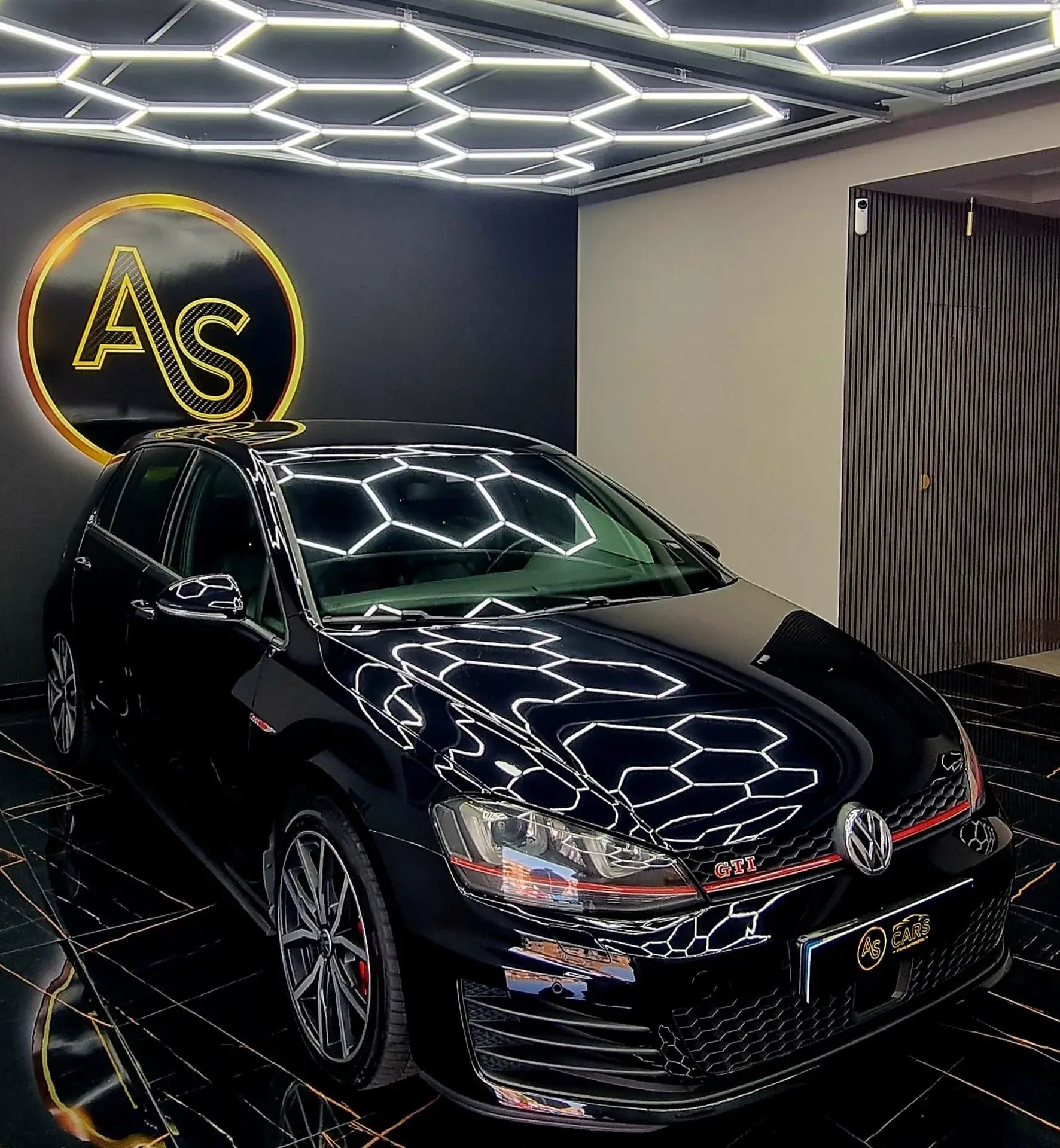 Volkswagen Golf 2.0 TSi GTi DSG Performance 20