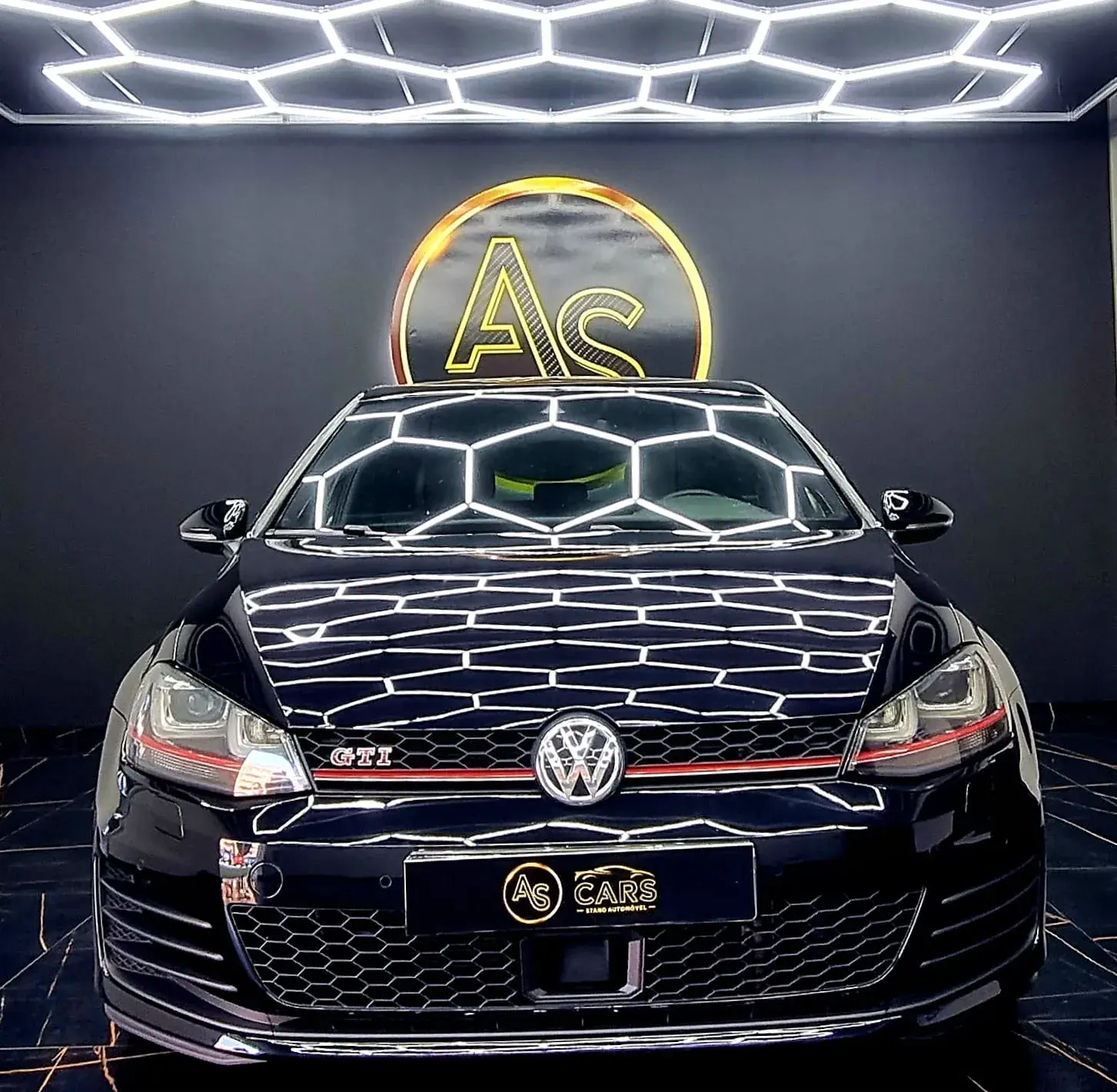 Volkswagen Golf 2.0 TSi GTi DSG Performance 24