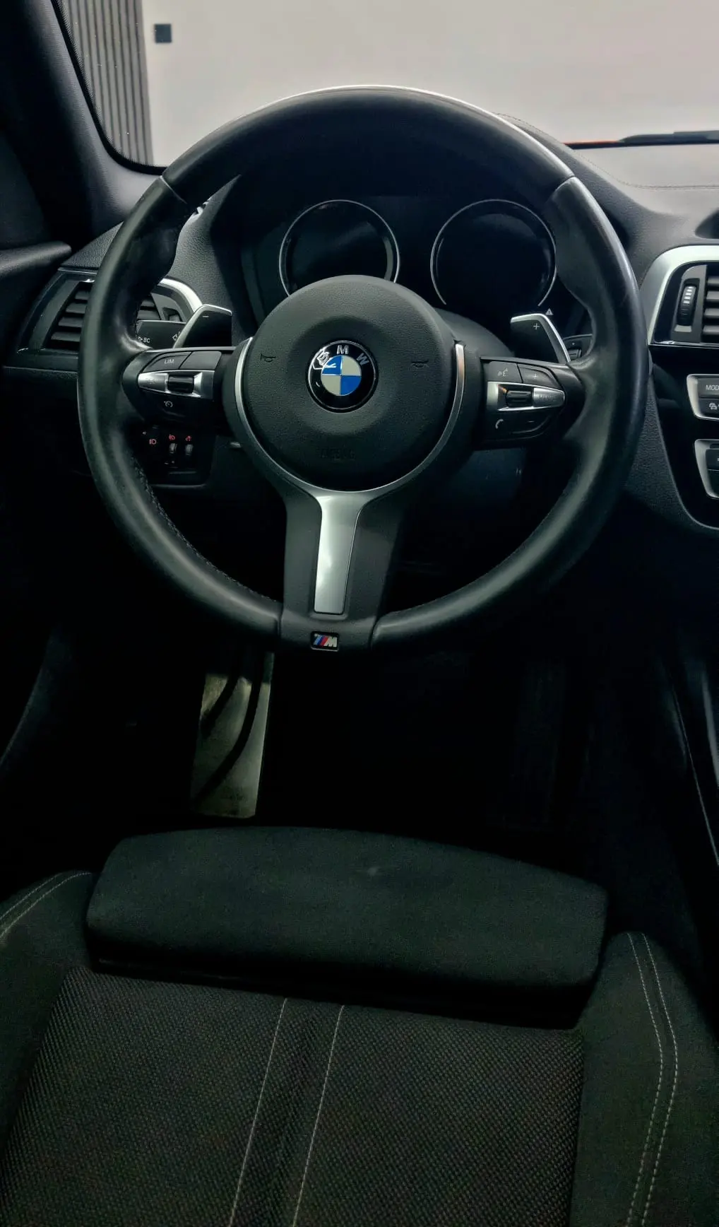 BMW 120 d Pack M Performance 46