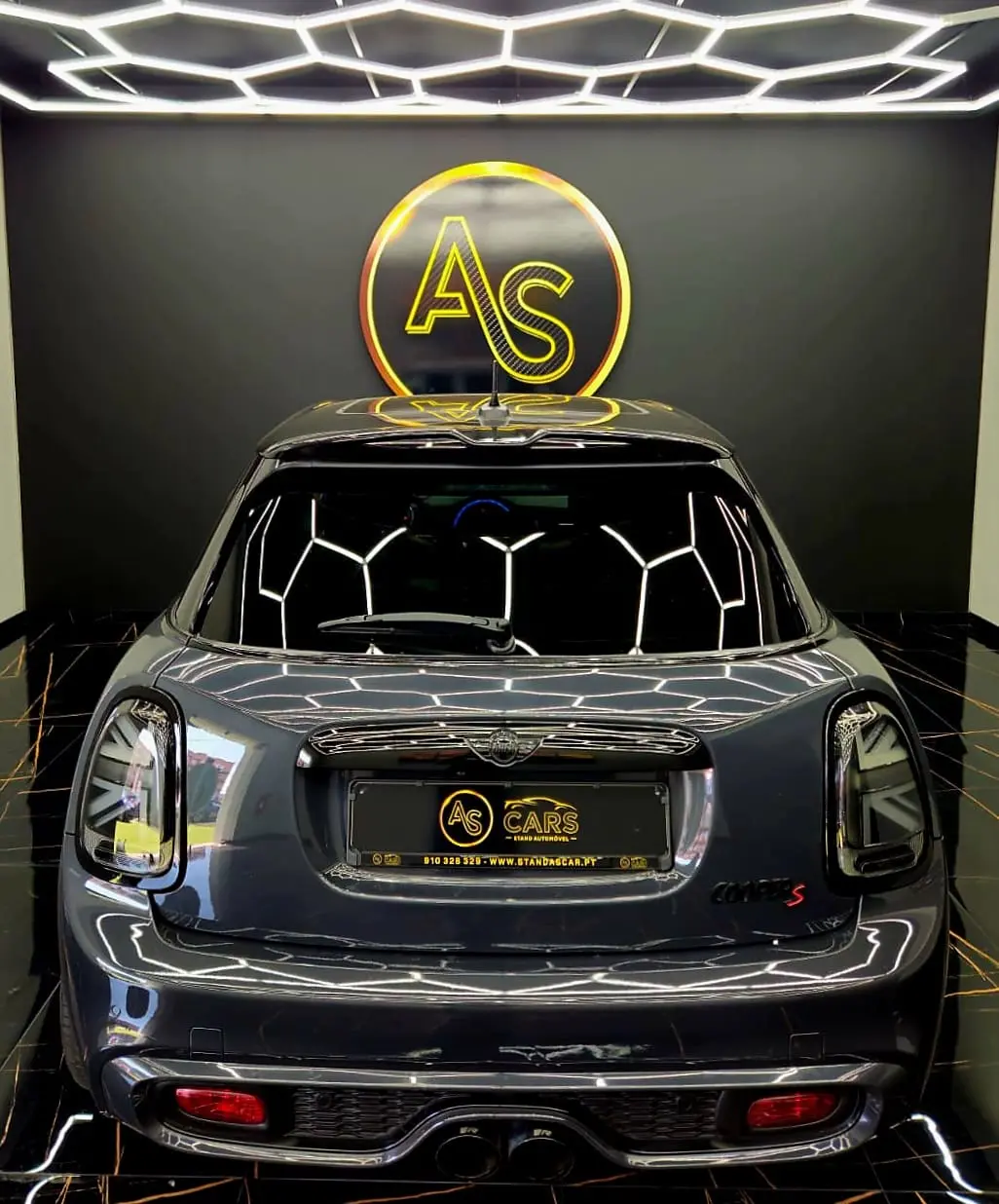 MINI 5 Portas Cooper S Aut. 33