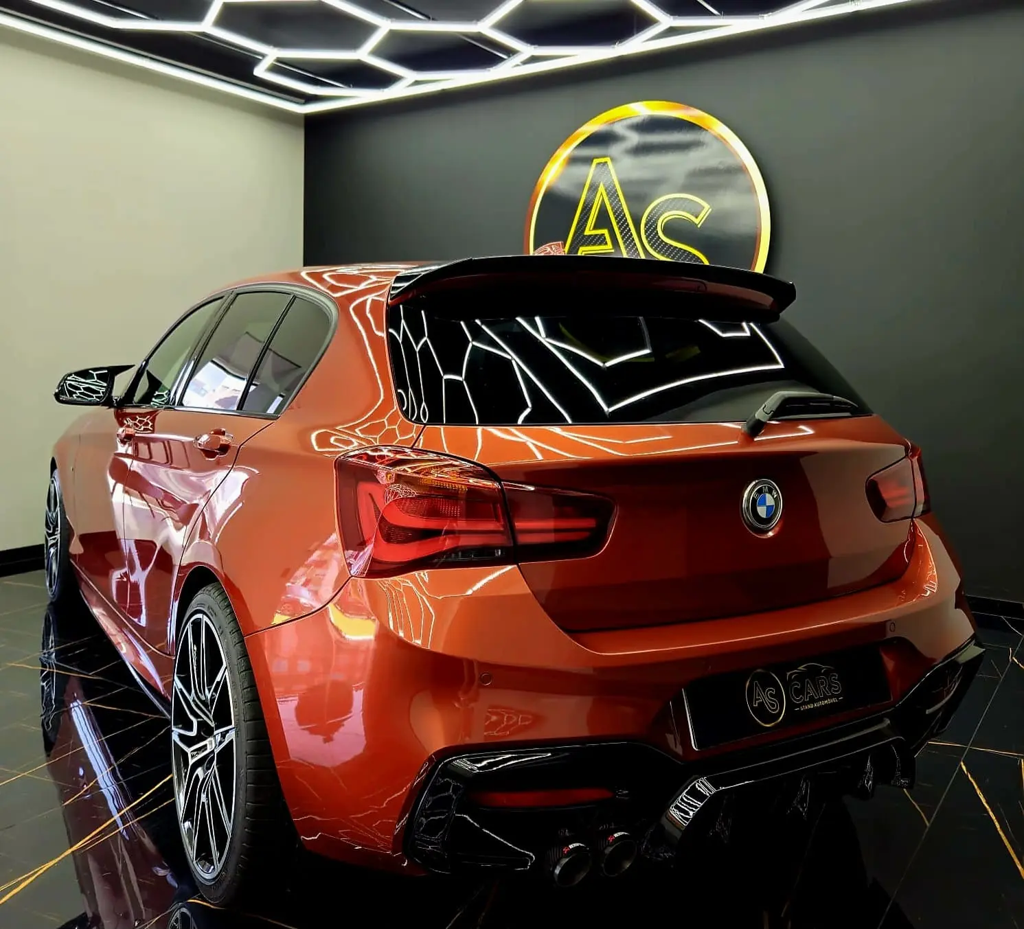 BMW 120 d Pack M Performance 5