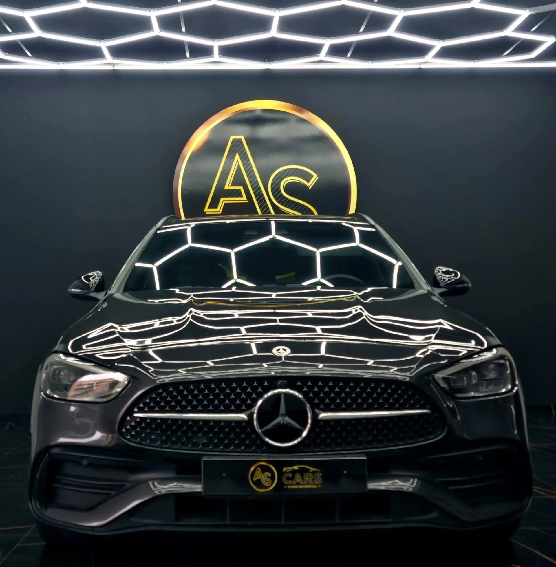 Mercedes-Benz C 300 e AMG Pack Night 54