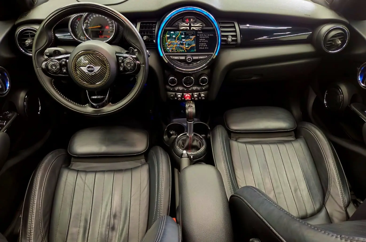 MINI 5 Portas Cooper S Aut. 37