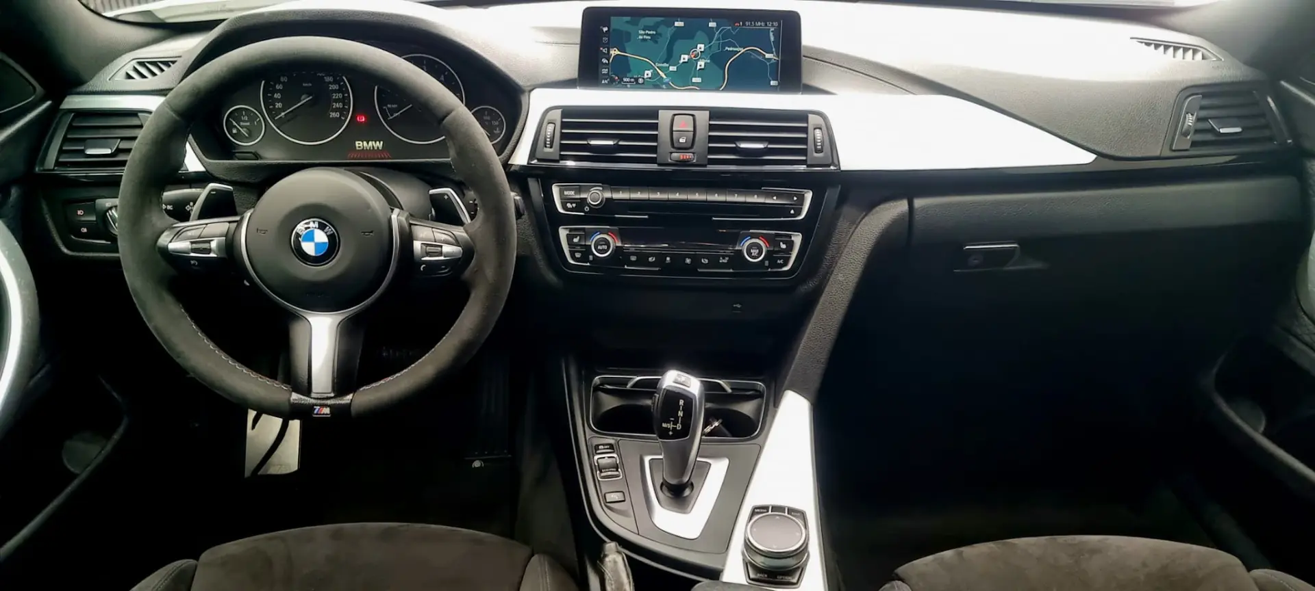 BMW 420 d Pack M Performance 28