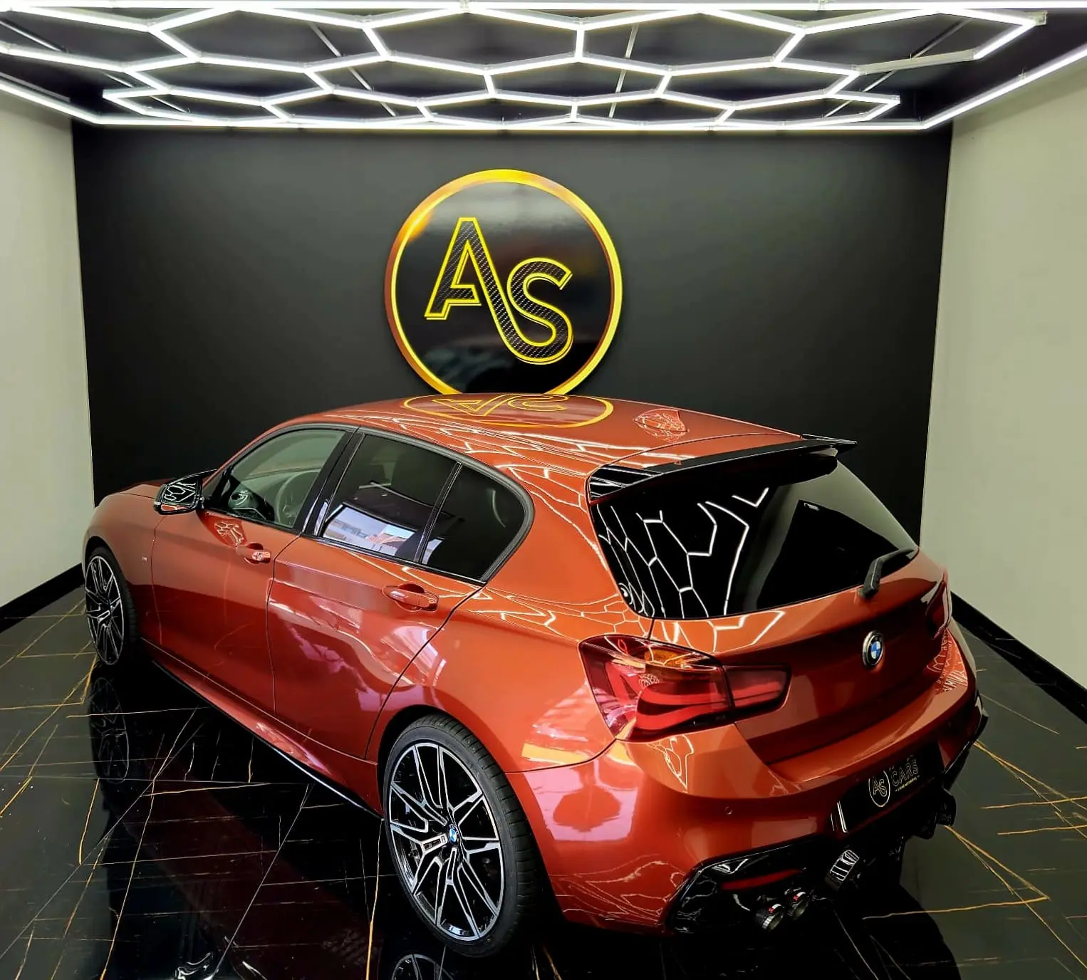 BMW 120 d Pack M Performance 15