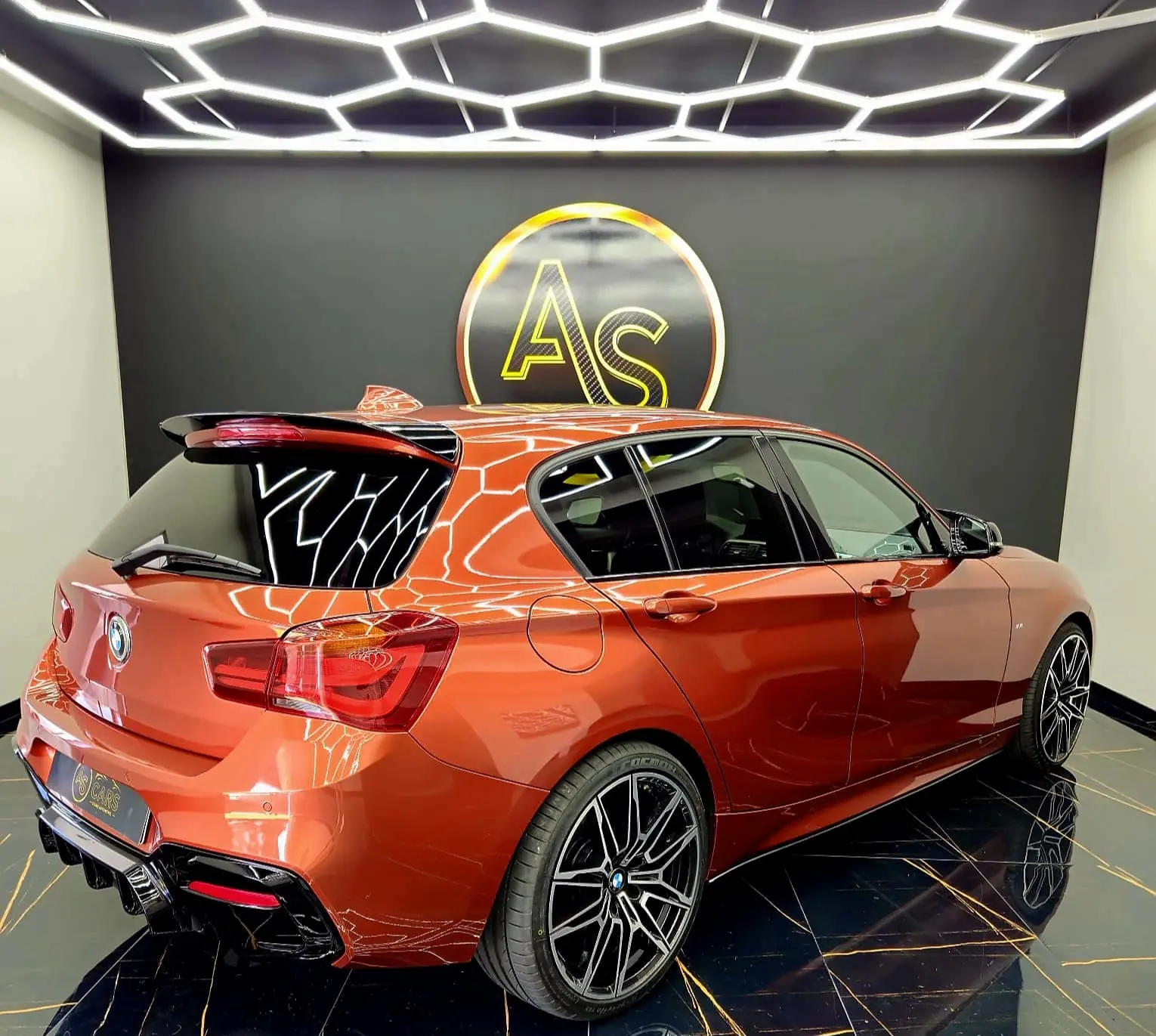 BMW 120 d Pack M Performance 25