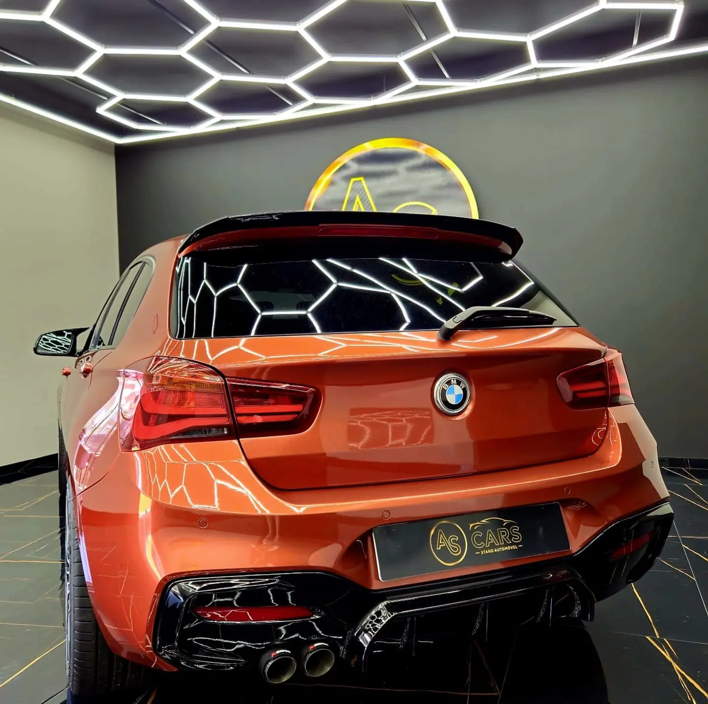 BMW 120 d Pack M Performance 11