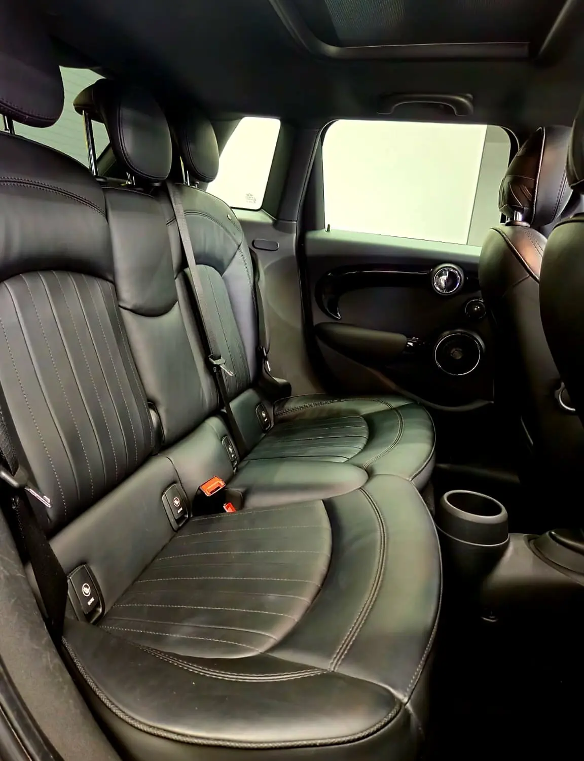 MINI 5 Portas Cooper S Aut. 60