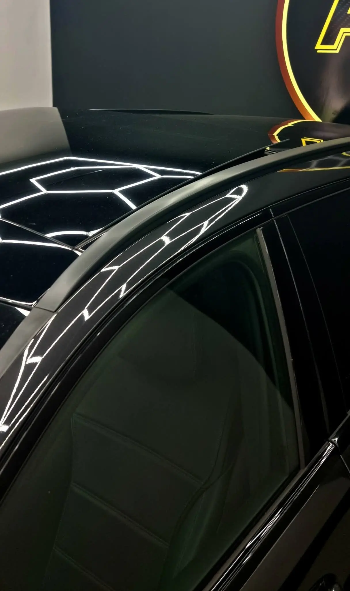 Mercedes-Benz C 300 e AMG Pack Night 47