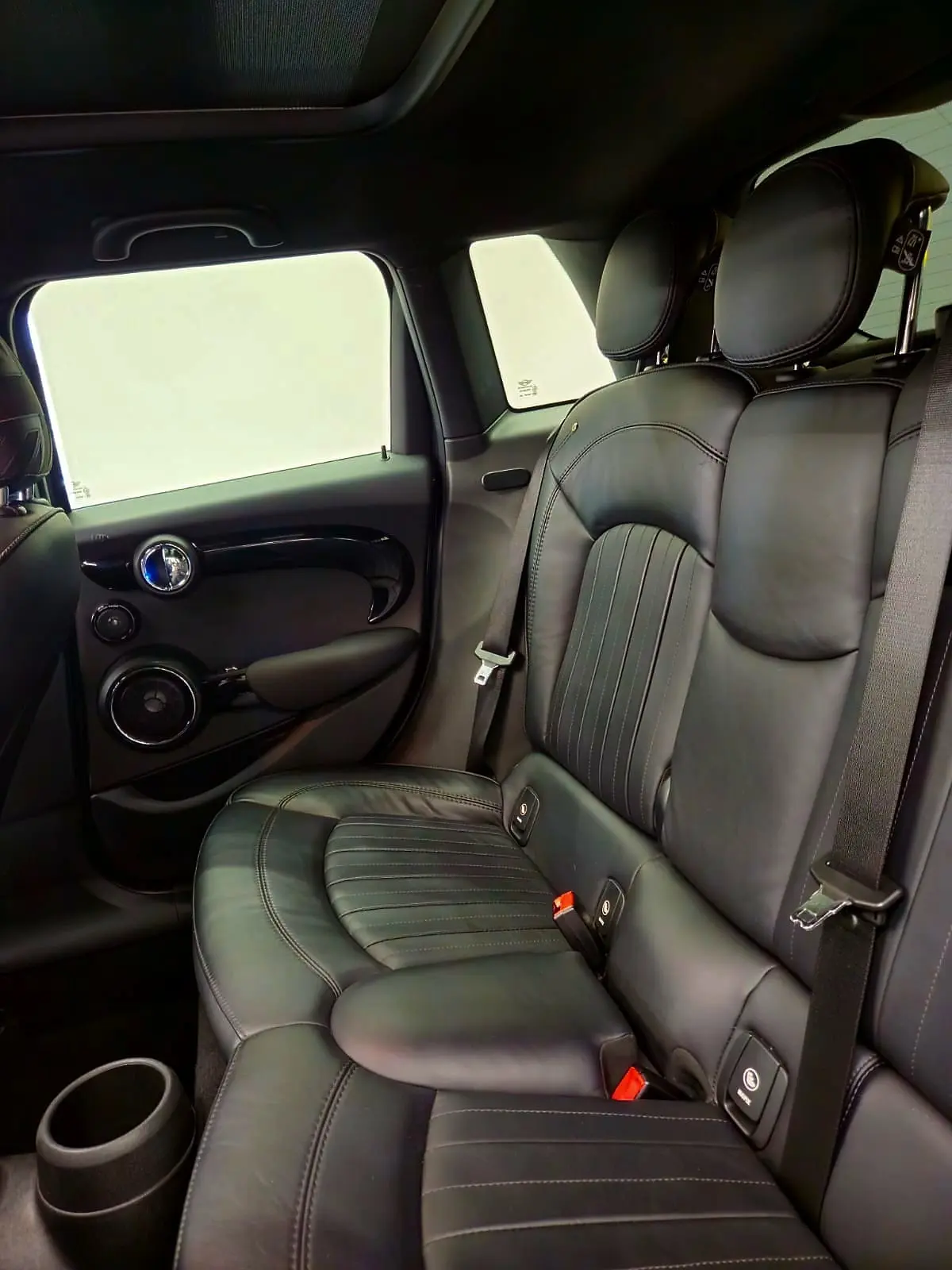 MINI 5 Portas Cooper S Aut. 46